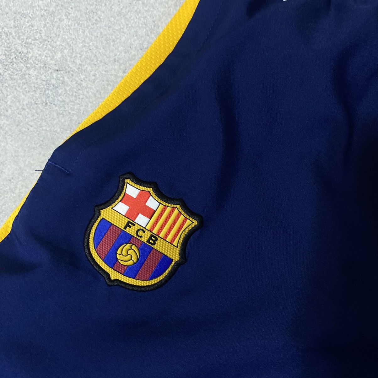 Nike Vintage nike pants barcelona Size US 30 / EU 46 - 6 Thumbnail