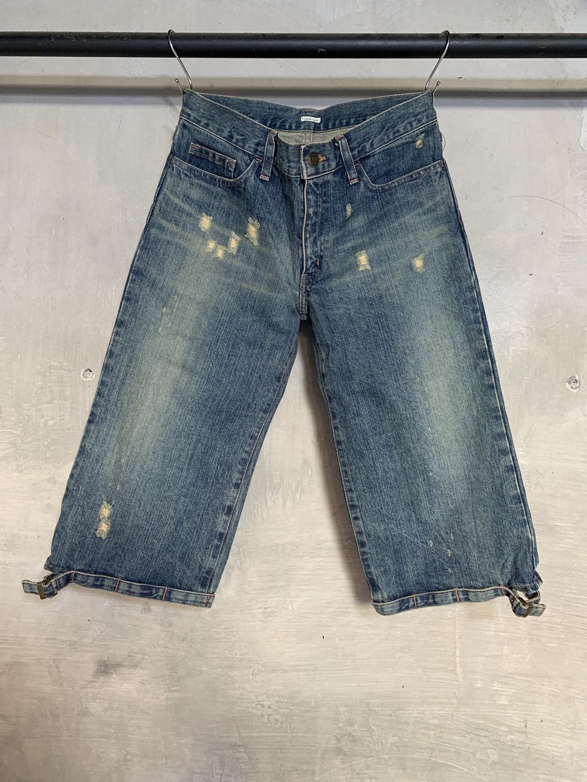 Tsumori Chisato Issey Miyake Tsumori Chisato Distressed Short Pants Denim Size US 30 / EU 46 - 1 Thumbnail