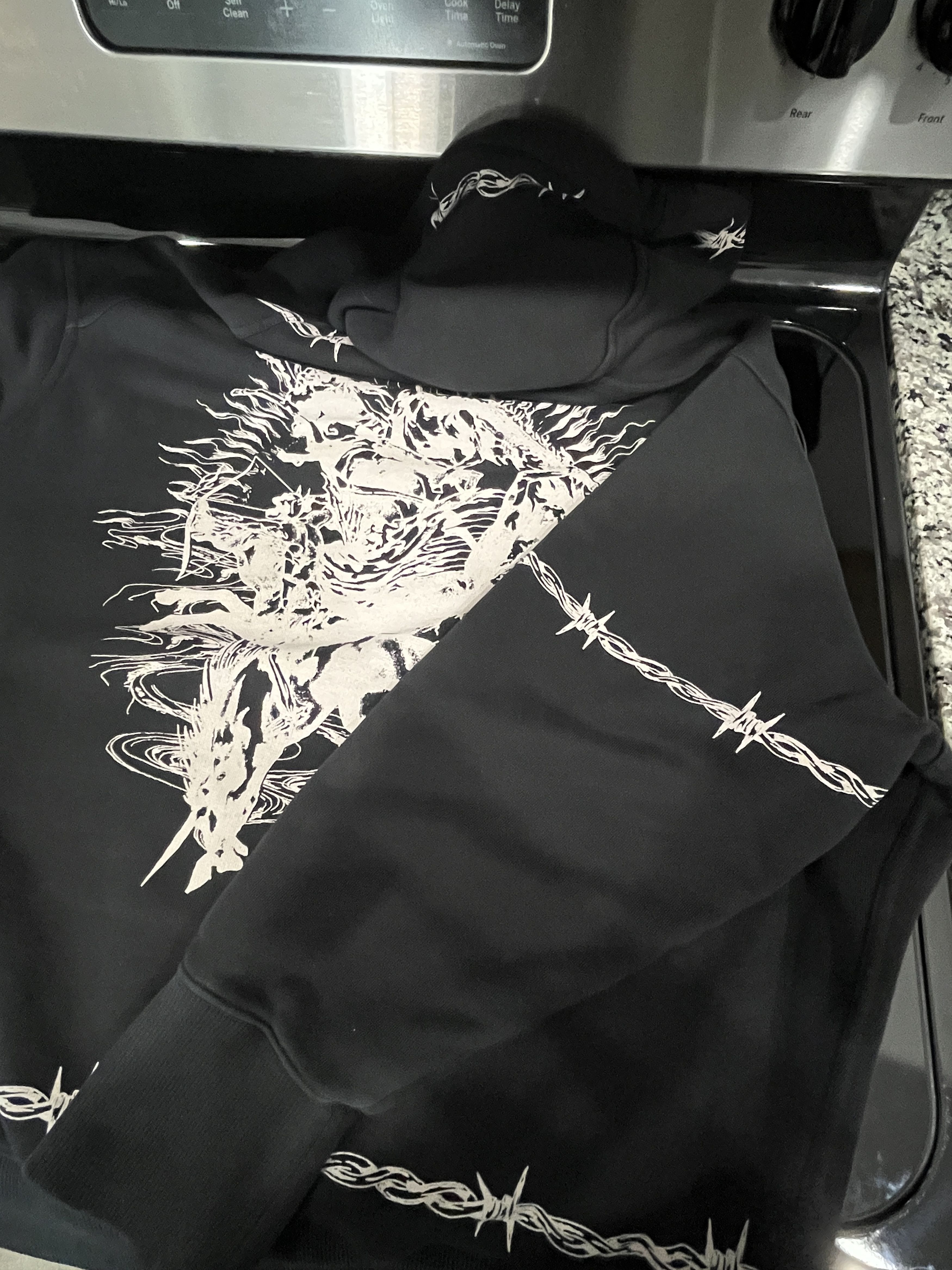 Givenchy Givenchy FW21 Barbed Wire Eagle Gothic Destroy Lonely Hoodie Size US M / EU 48-50 / 2 - 4 Thumbnail