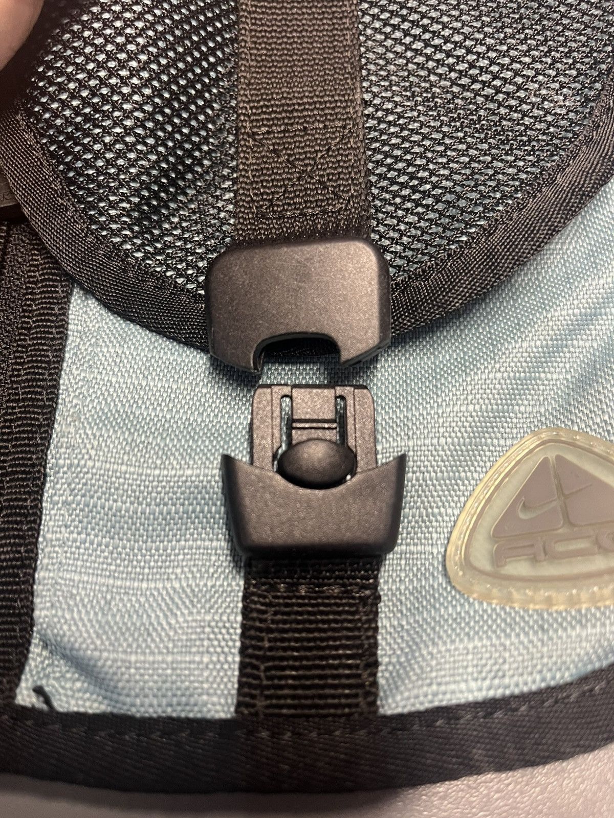 Nike ACG Vintage Nike Acg mini sling bag Size ONE SIZE - 4 Thumbnail