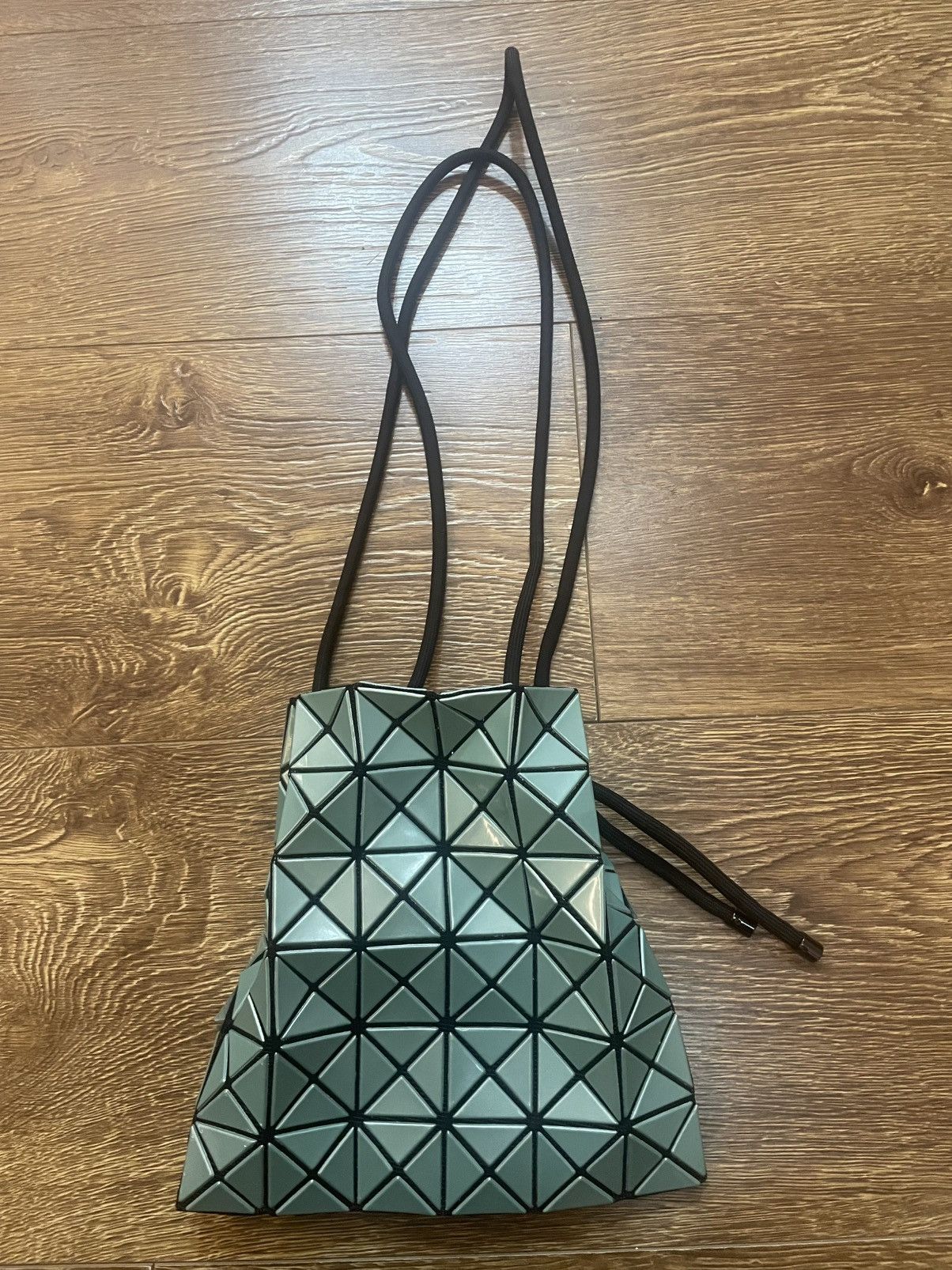 Issey Miyake Authentic BAO BAO ISSEY MIYAKE Shoulder Bag Size ONE SIZE - 14 Thumbnail