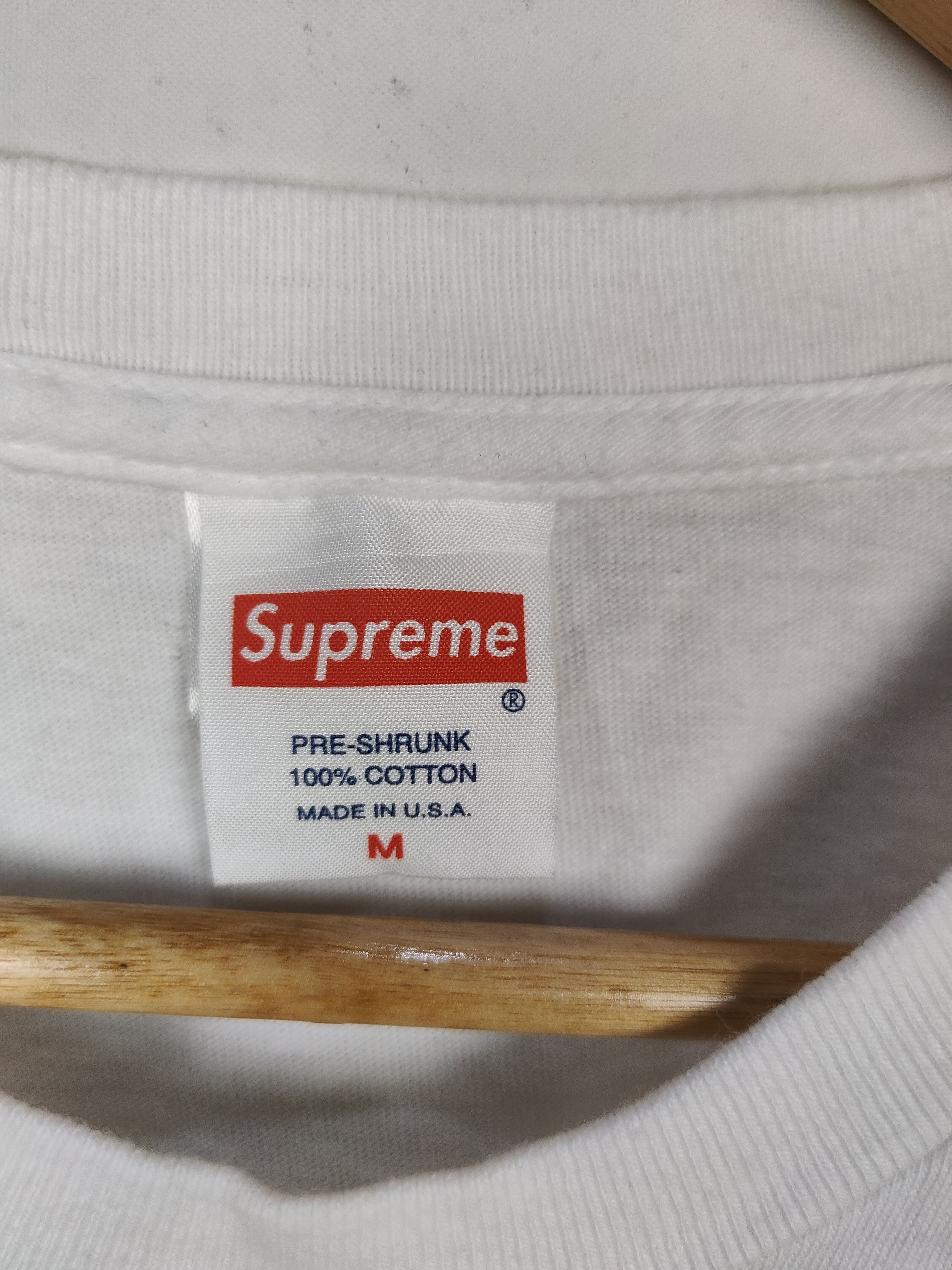 Supreme Supreme Living Jesus 2009 T Shirt Size US M / EU 48-50 / 2 - 3 Thumbnail