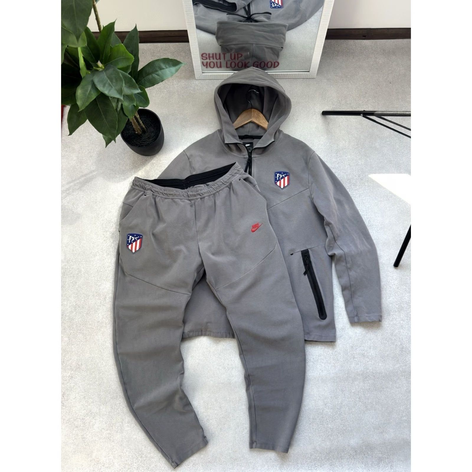 Nike Nike Tech Fleece Atletico Madrid Grey Track Suit XL Men’s Tracksuit Adult Grey Nike Tech Fleece 90s Football Streetwear Mens Size 46R - 2 Thumbnail