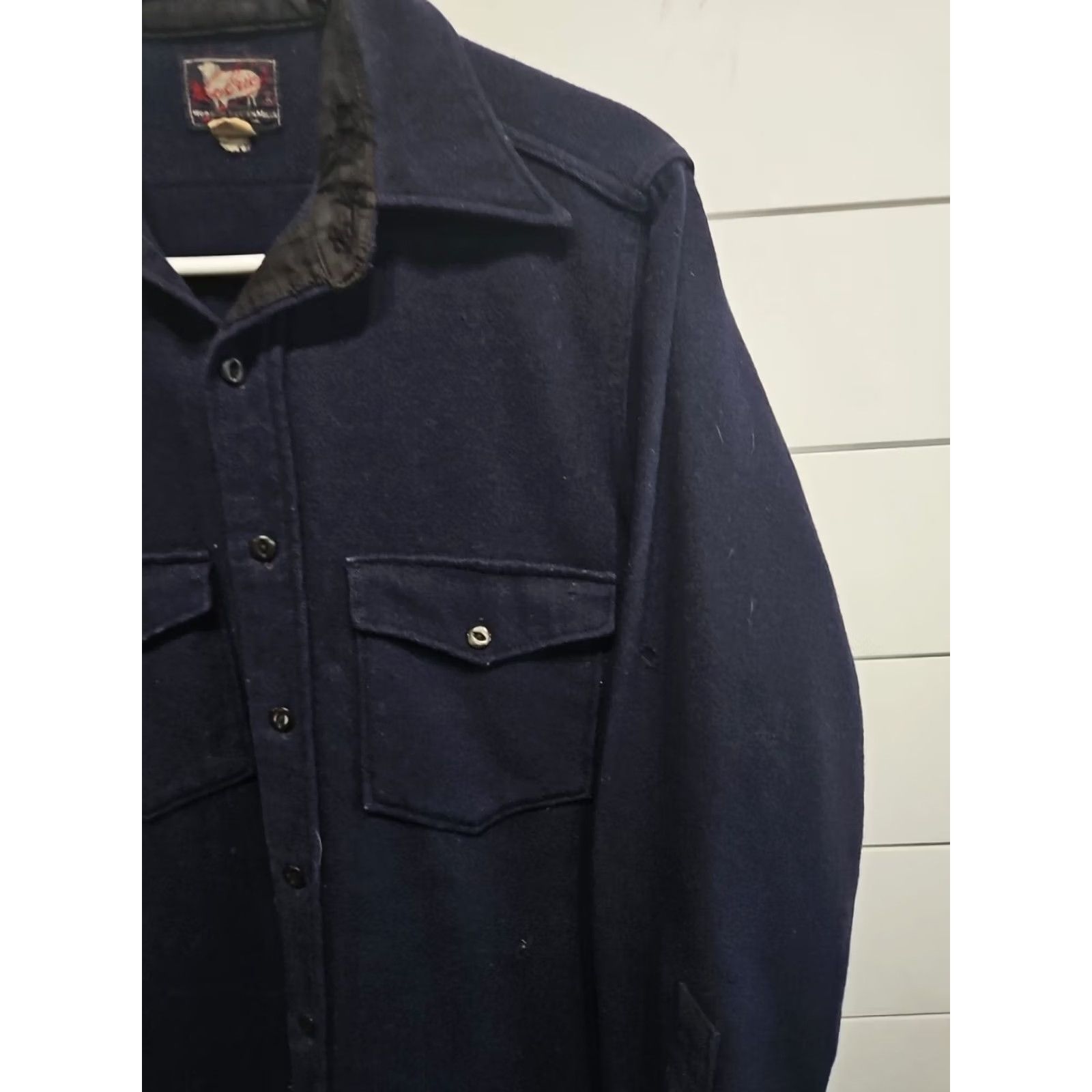 Vintage VINTAGE Woolrich Wool 100% Wool Field Mills Navy Blue Button Up Shirt Mens 15 RARE Size US M / EU 48-50 / 2 - 2 Thumbnail