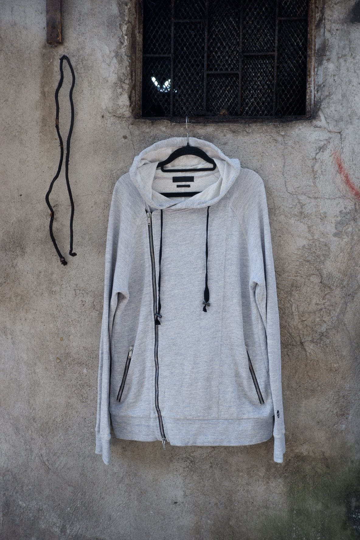 Alexander McQueen Alexander Mcqueen Asymmetrical Hoodie Size US L / EU 52-54 / 3 - 1 Thumbnail