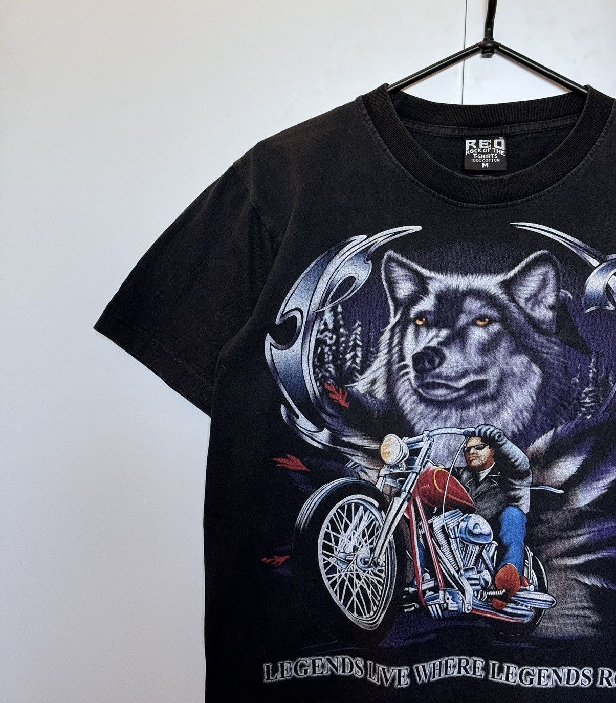Band Tees × Vintage 90s REO Legends Live Where Legends Roam Biker Wolf Tee Size US M / EU 48-50 / 2 - 2 Thumbnail