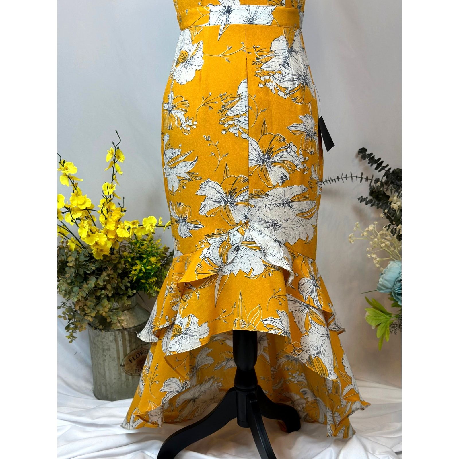 Other Lulu’s Darling Daylily Mustard Floral Hi-Lo Maxi Dress M Size M / US 6-8 / IT 42-44 - 11 Thumbnail