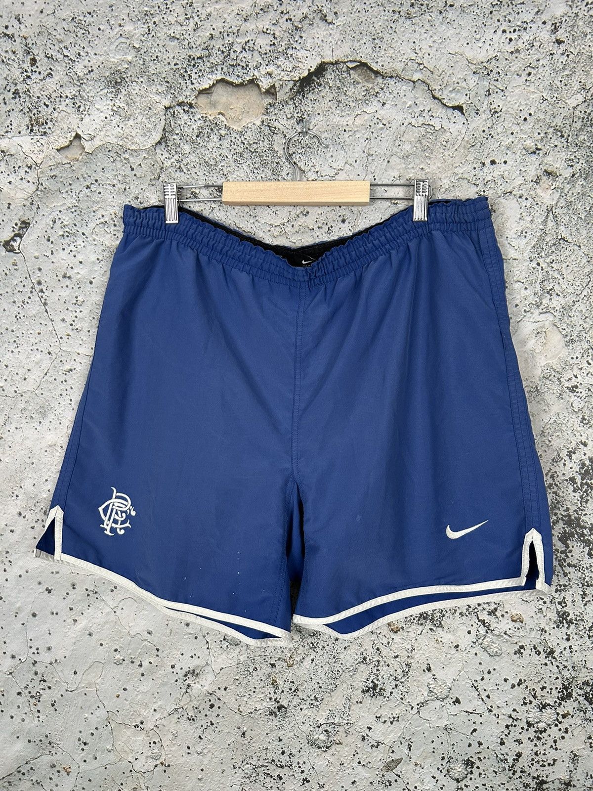 Nike Vintage Glasgow Rangers Soccer Jersey Shorts Football Size US 34 / EU 50 - 1 Thumbnail