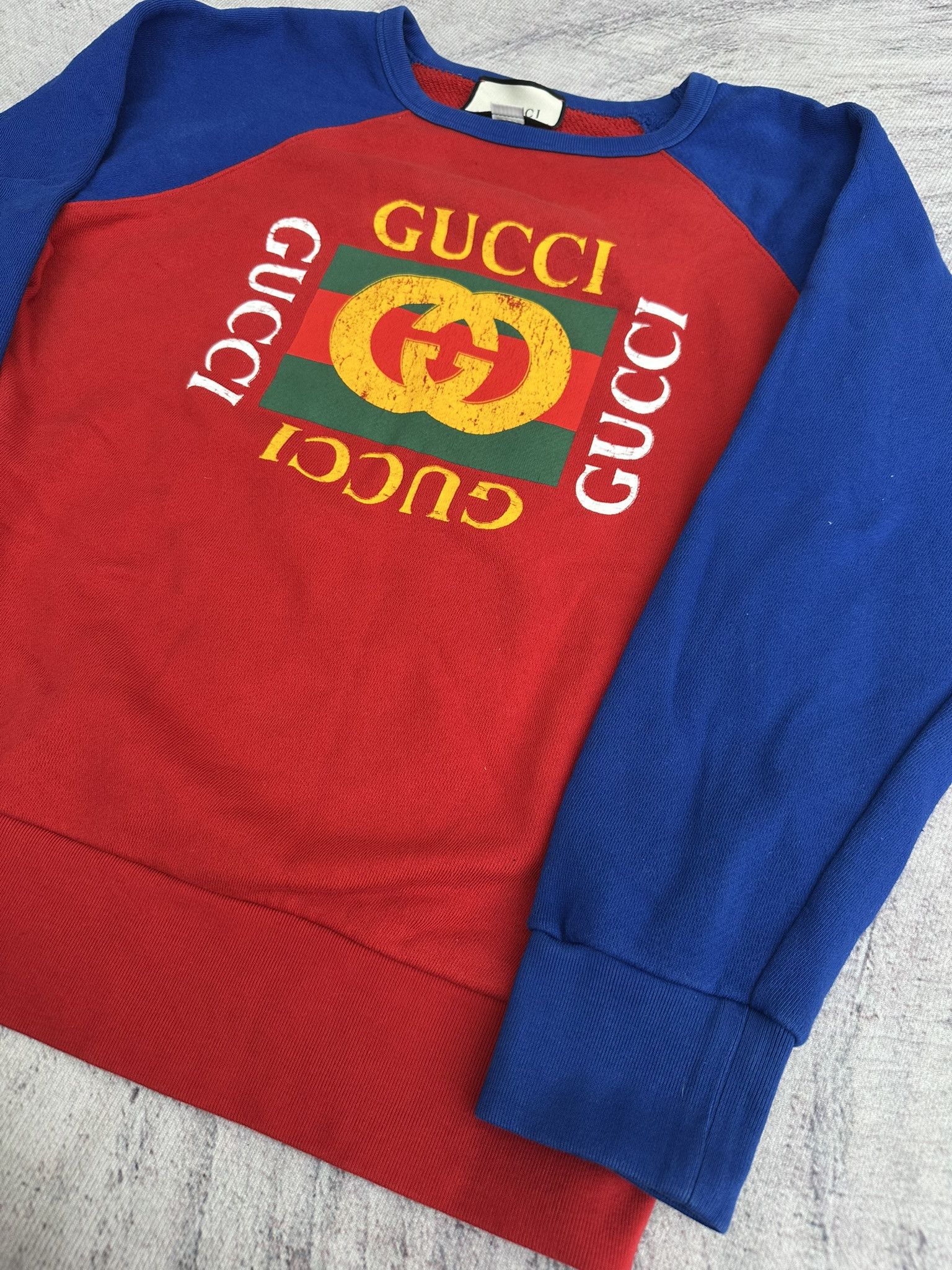 Gucci Gucci Sweatshirt Distressed Logo Print Red and Blue Crewneck Size US S / EU 44-46 / 1 - 3 Thumbnail