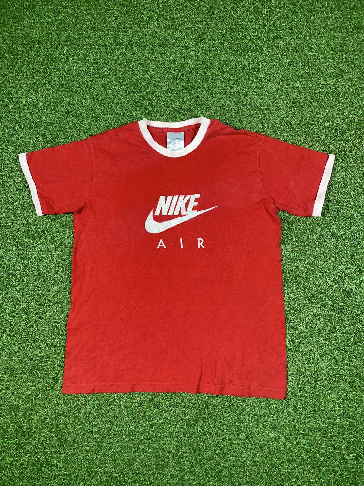 Nike Vintage 90s Nike tee streetwear big logo swoosh size L Size US L / EU 52-54 / 3 - 1 Thumbnail