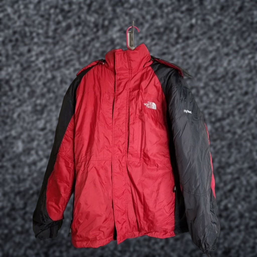 The North Face Vintage The North Face Summit Series Waterproof Windbreaker Jacket XL Men Red Outdoors Size US XL / EU 56 / 4 - 1 Thumbnail