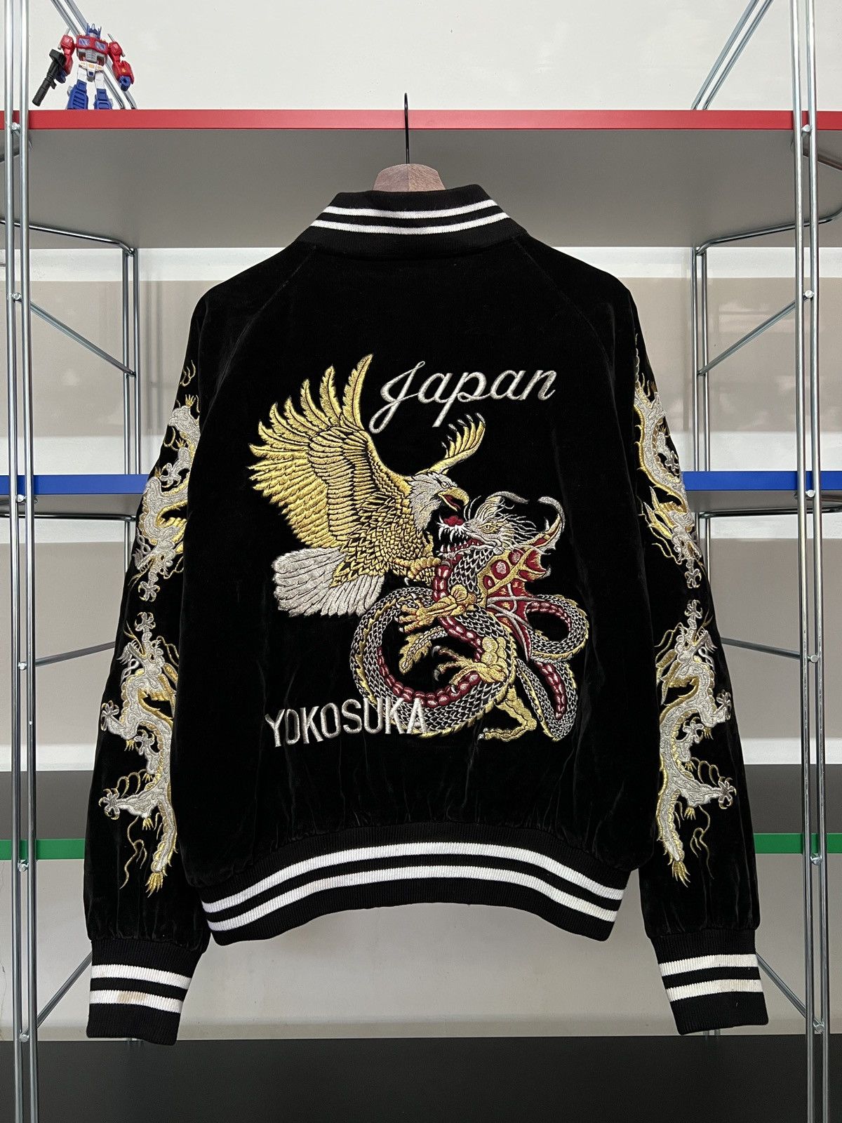 Japanese Brand 80s-90s Japan Yokosuka Eagle Dragon Velvet Sukajan Jacket Size US L / EU 52-54 / 3 - 2 Thumbnail