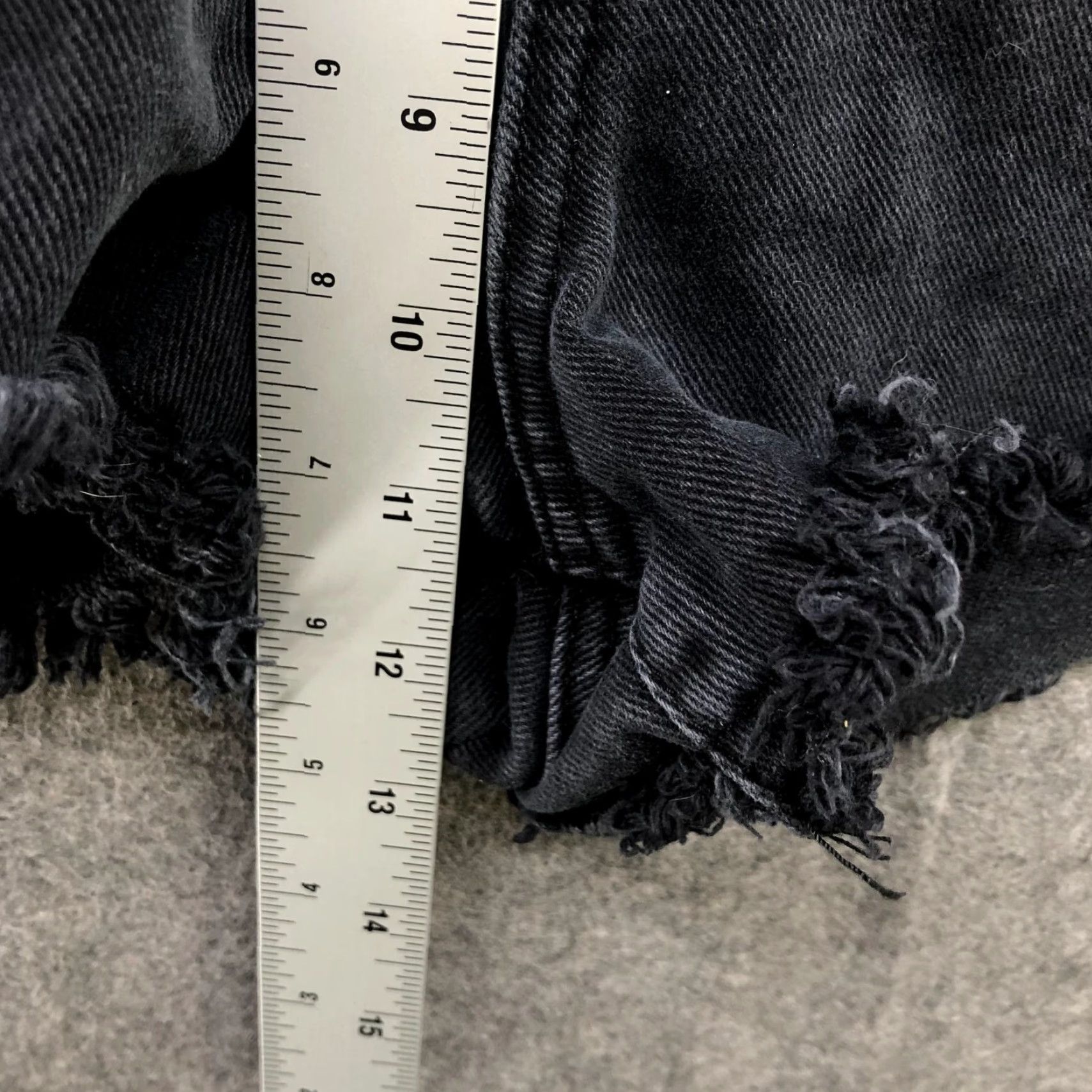 Pacsun Pacsun High Rise Festival Shorts Womens 28 Denim Black 100% Cotton Zip Fly Festival Size 28" / US 6 / IT 42 - 7 Thumbnail
