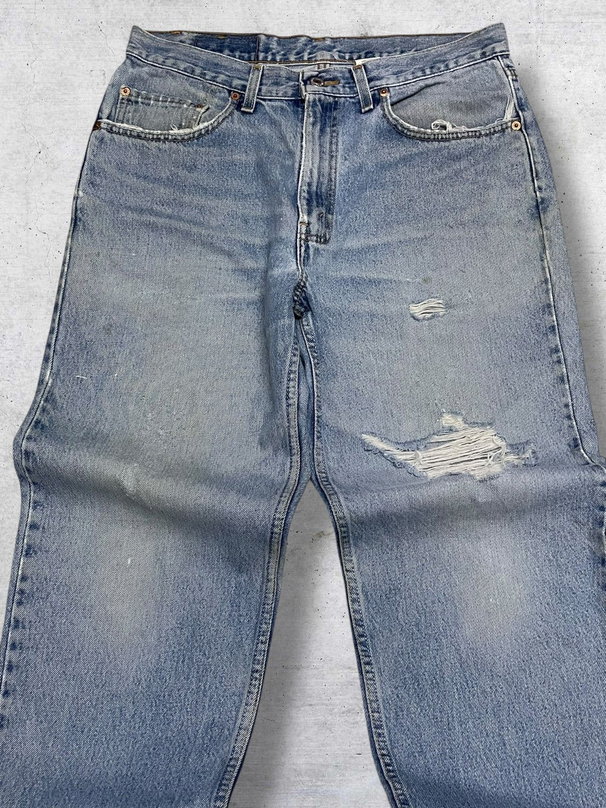 Levi's Vintage Clothing VINTAGE LEVIS 550 90S DESIGNER DISTRESSED TRASH DENIM Size US 32 / EU 48 - 4 Thumbnail