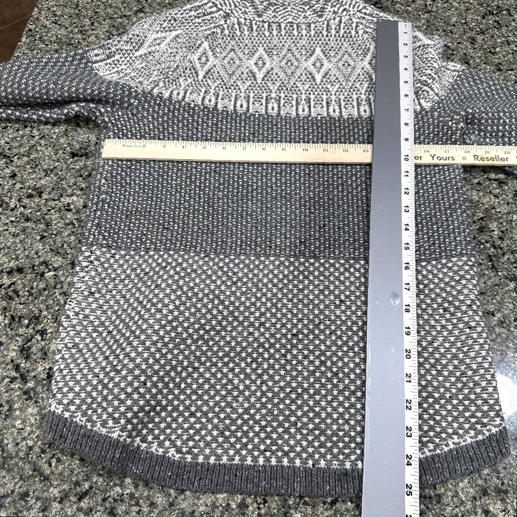 Vintage Woolrich Sweater Women S Gray Fair Isle Pullover Knit Wool Acrylic Nylon Turtleneck Cowl Neck Long Sleeve Wool Blend Pullover Sweater Size S / US 4 / IT 40 - 4 Thumbnail