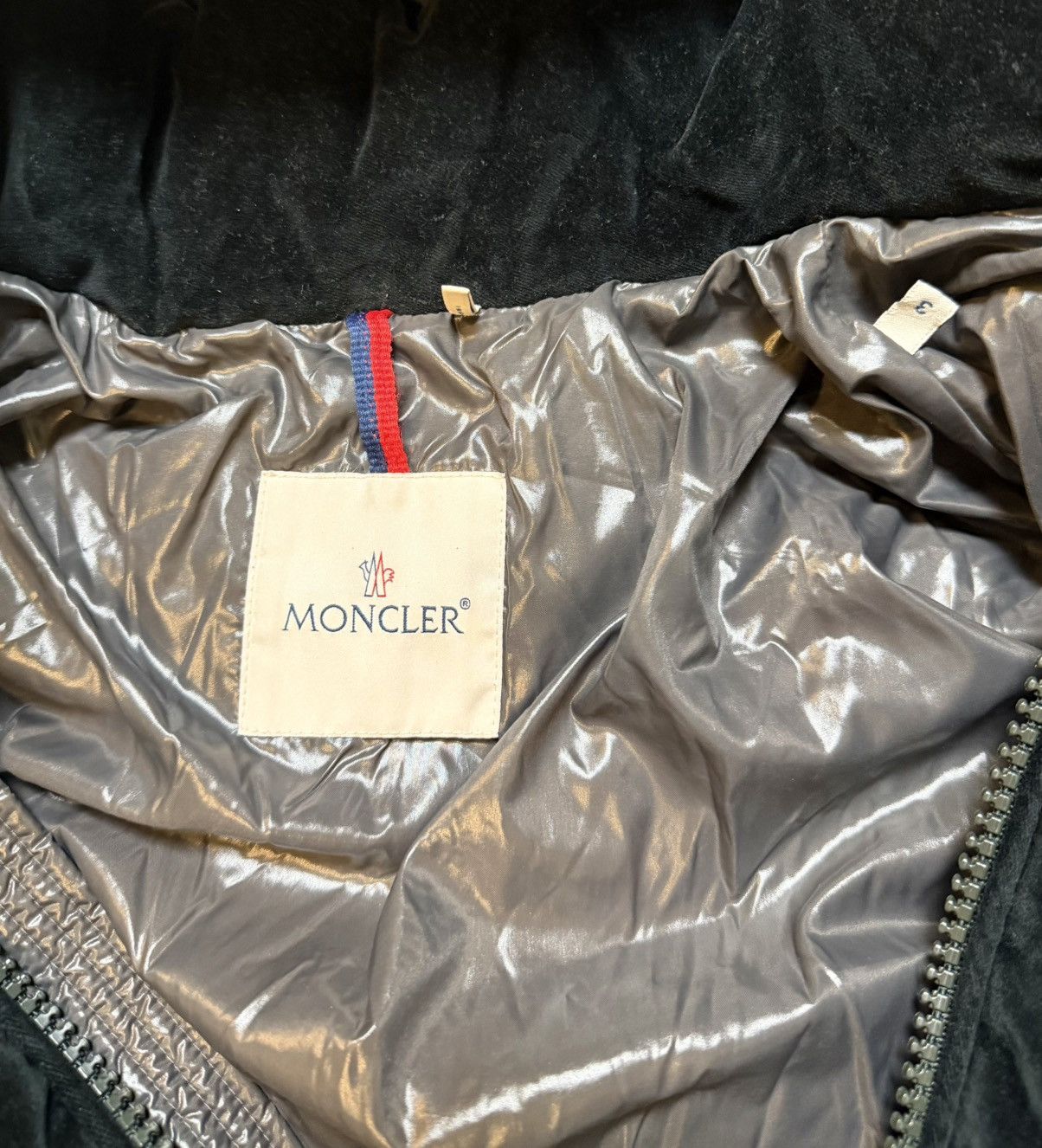 Moncler Moncler May Velvet Down Jacket Black Size US L / EU 52-54 / 3 - 4 Thumbnail