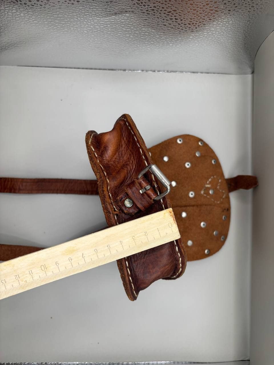 Vintage Handmade leather coin bag - vintage made of coins Size ONE SIZE - 4 Thumbnail