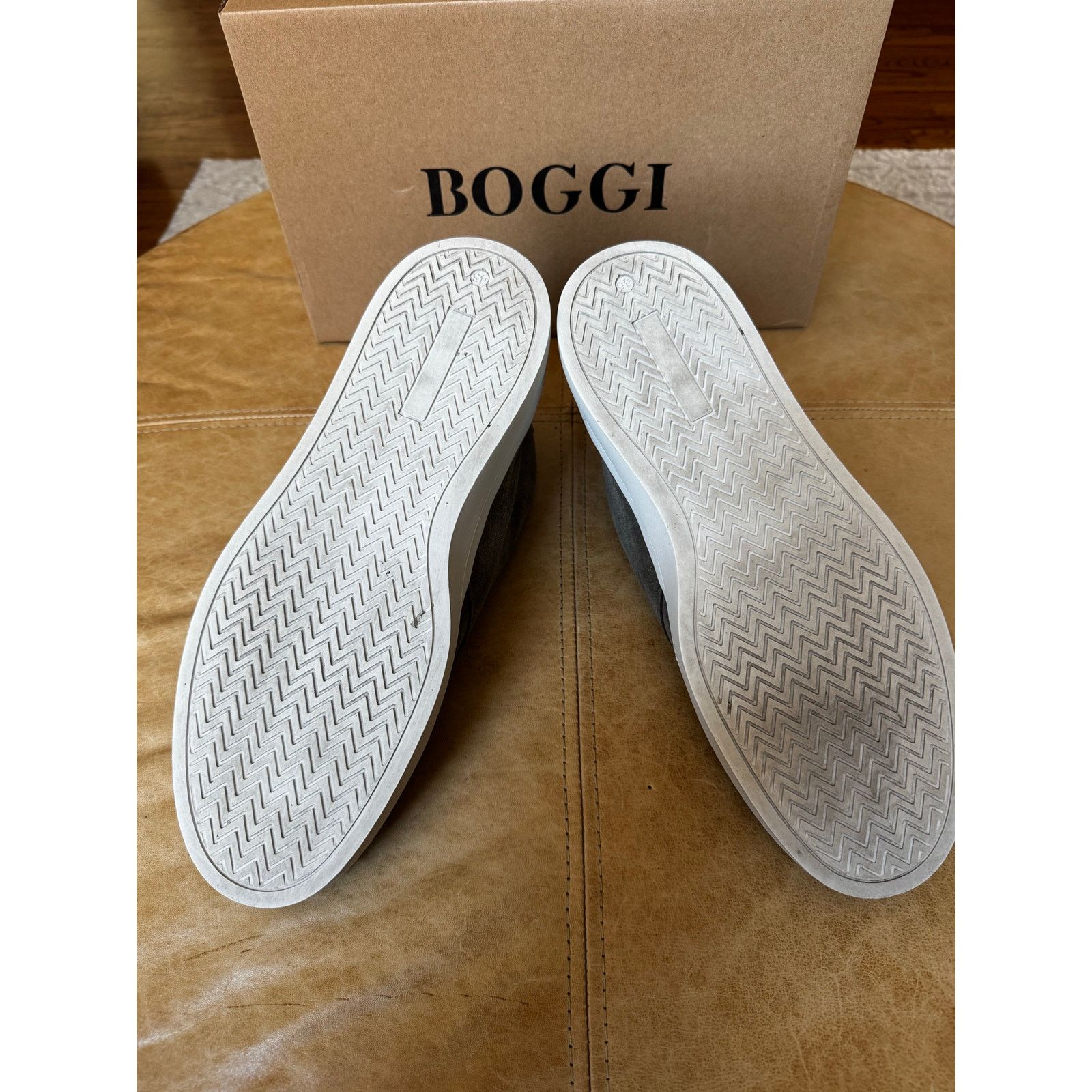 Boggi Boggi suede desert boot, excellent, size 12 (EU45) Size US 12 / EU 45 - 7 Thumbnail