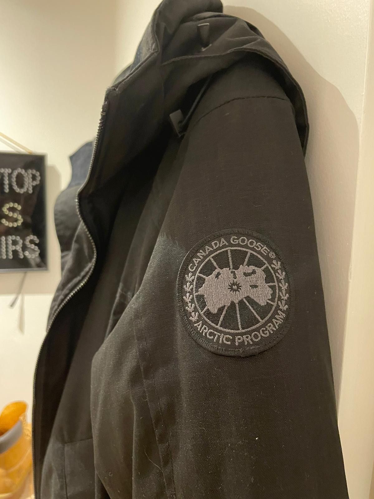 Canada Goose Brands canada goose size medium all black jacket Size US M / EU 48-50 / 2 - 1 Thumbnail