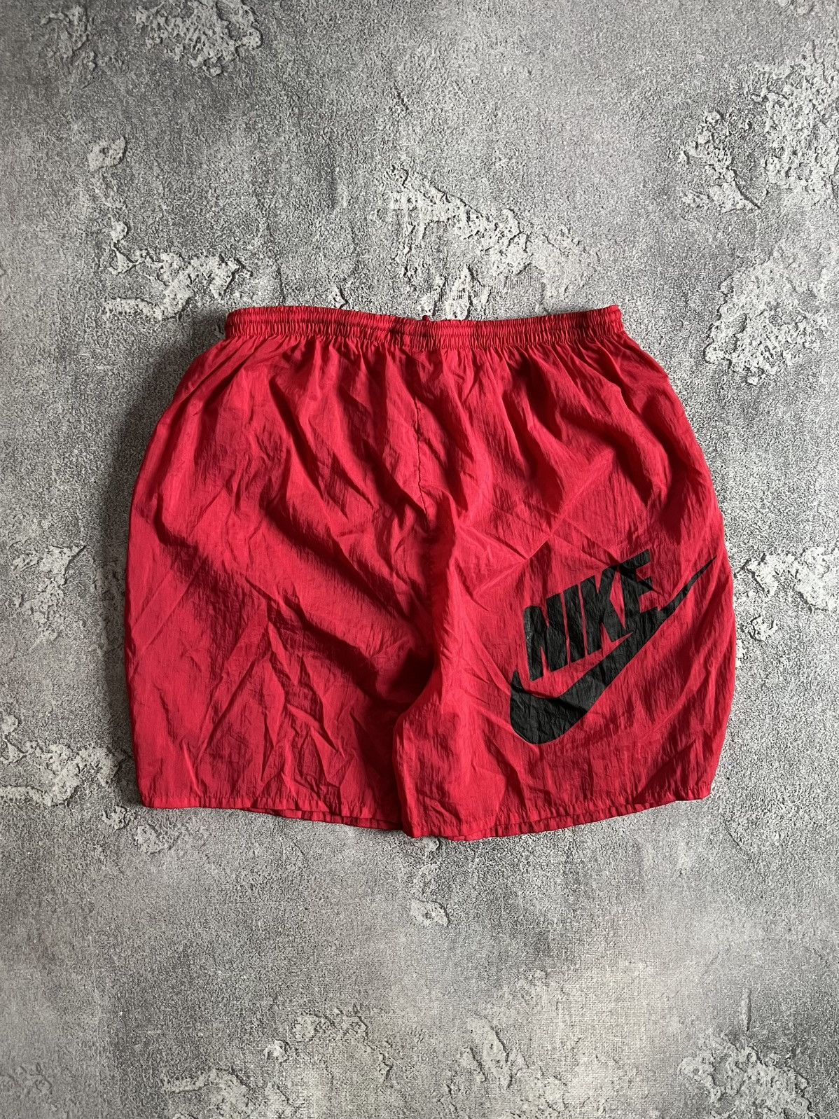 Nike Vintage Nike Tennis Nylon Red Shorts Big Logo Swoosh Size L Size US 40 / EU 56 - 3 Thumbnail
