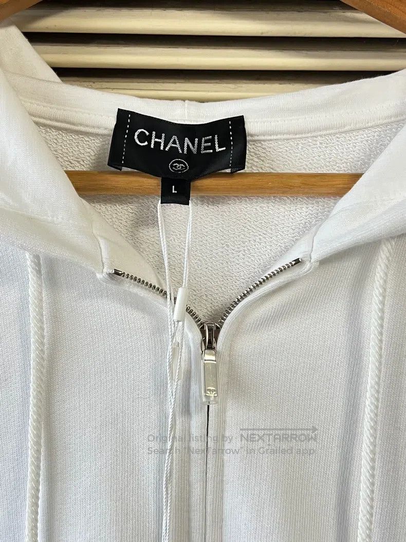 Chanel Chanel White graffiti hooded sweatshirt jacket Size L / US 10 / IT 46 - 4 Thumbnail