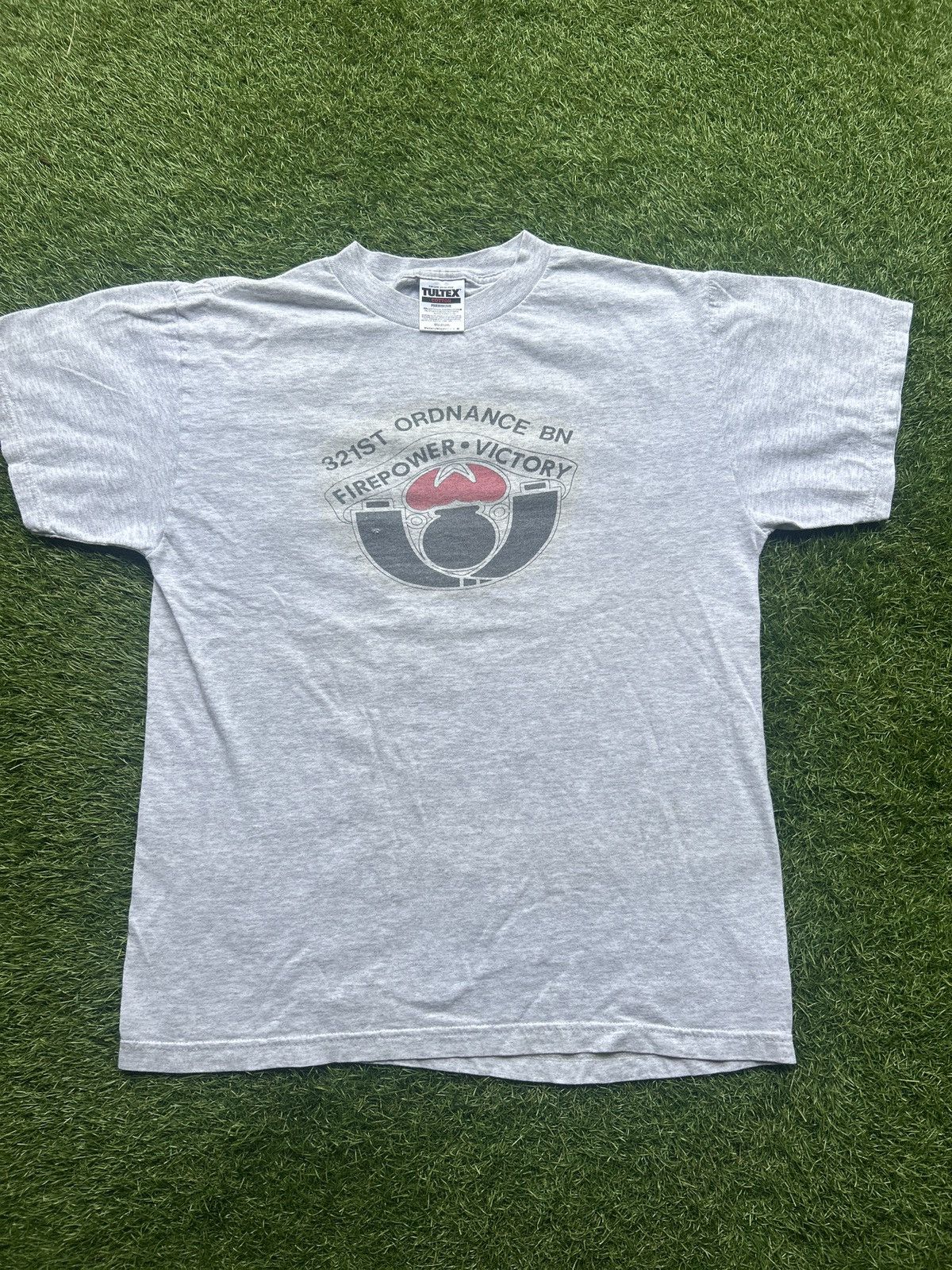 Vintage Vintage 90’s 321st Ordnance U.S. Army Military T-Shirt Size US M / EU 48-50 / 2 - 1 Thumbnail