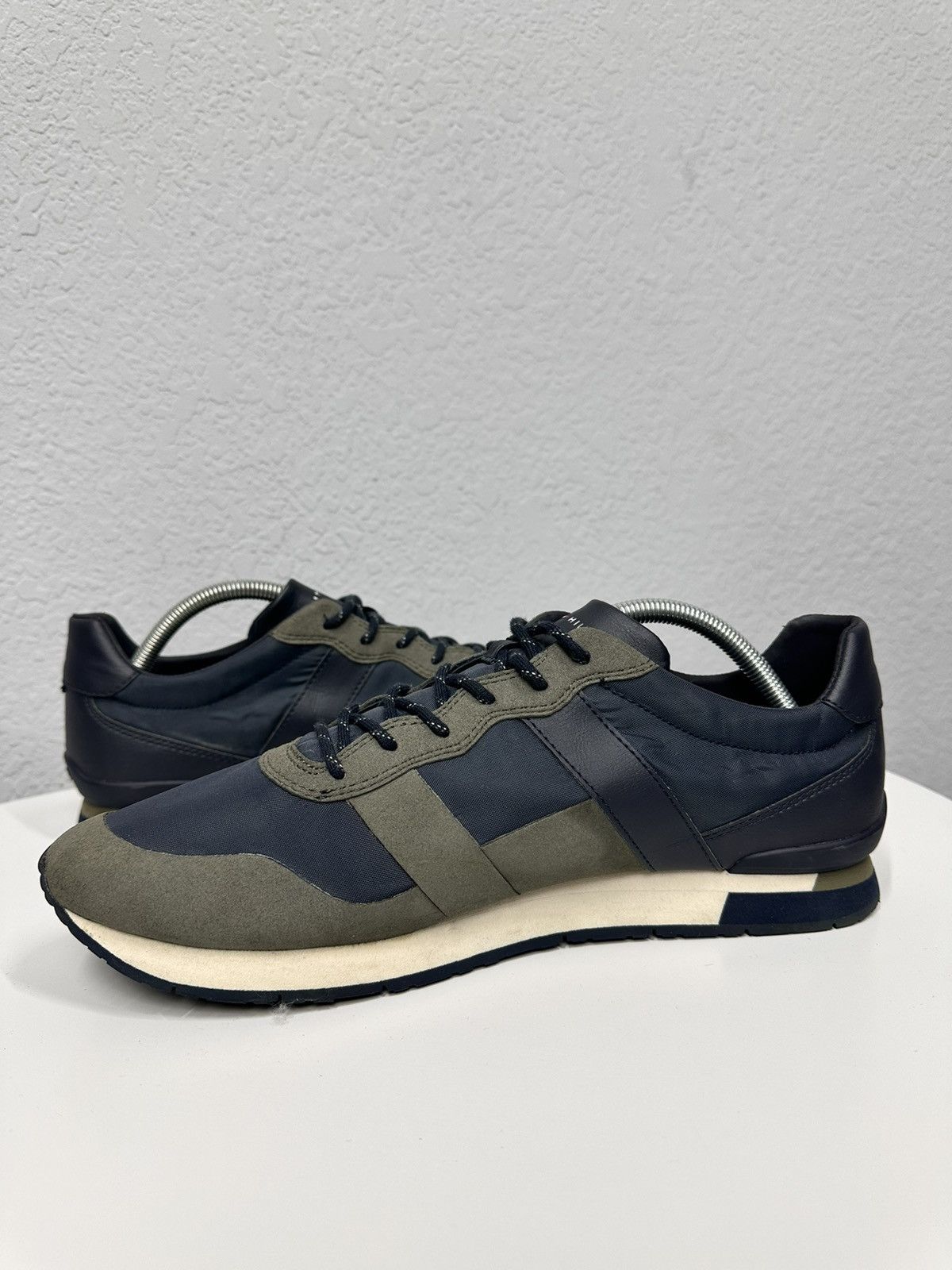 Tommy Hilfiger Tommy Hilfiger Shoes Luxury Sneakers Loro Piana style Size US 12 / EU 45 - 10 Thumbnail