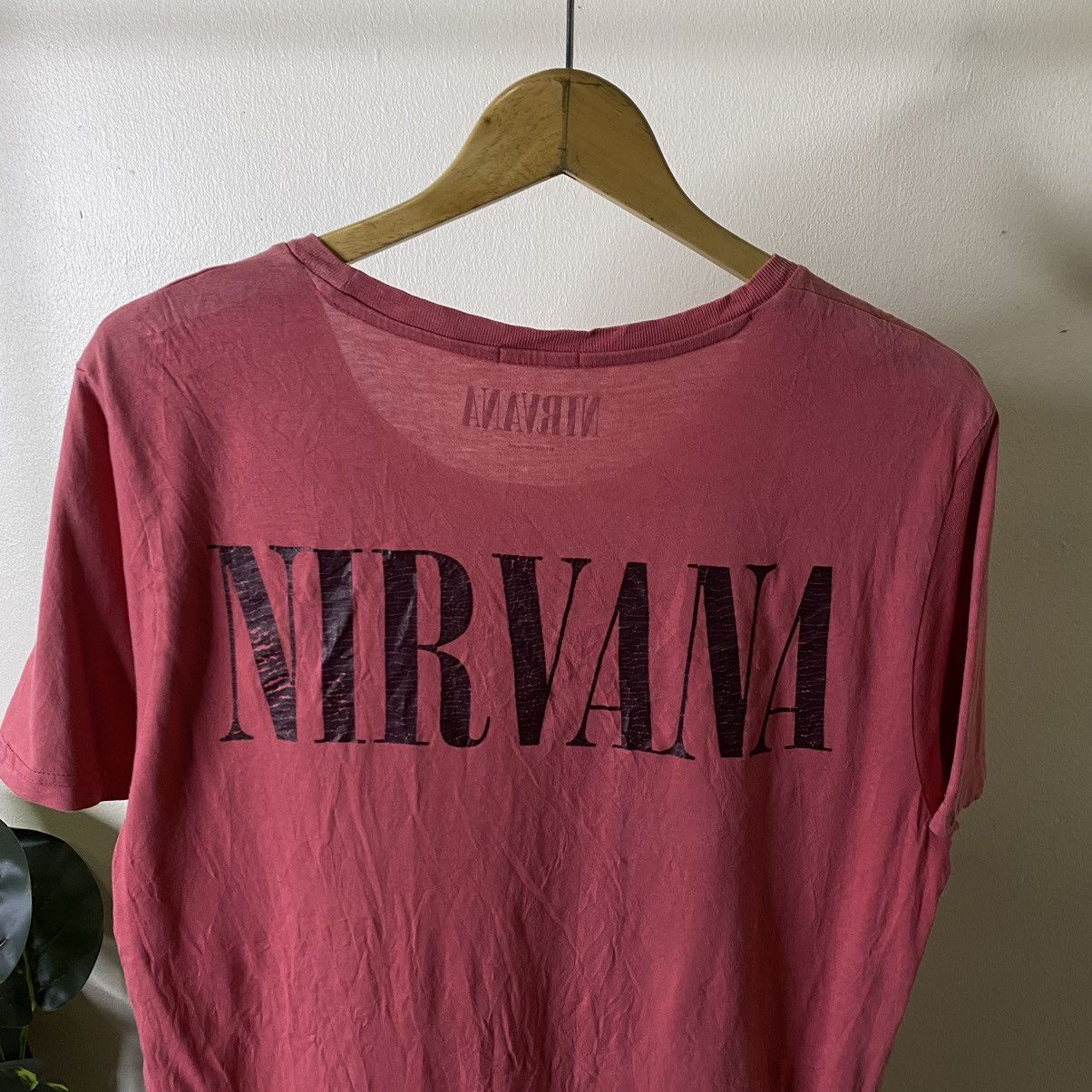 Nirvana GU x Nirvana Kurt Cobain Collaboration Tee Size US M / EU 48-50 / 2 - 6 Thumbnail