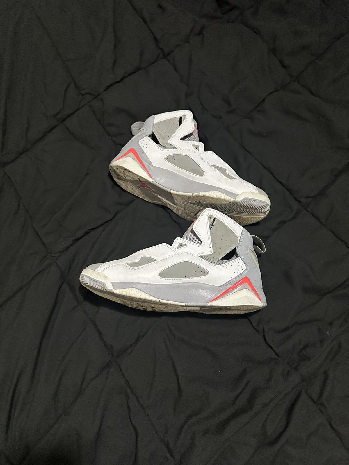 Jordan Brand Jordan True Flight Size US 11 / EU 44 - 2 Thumbnail