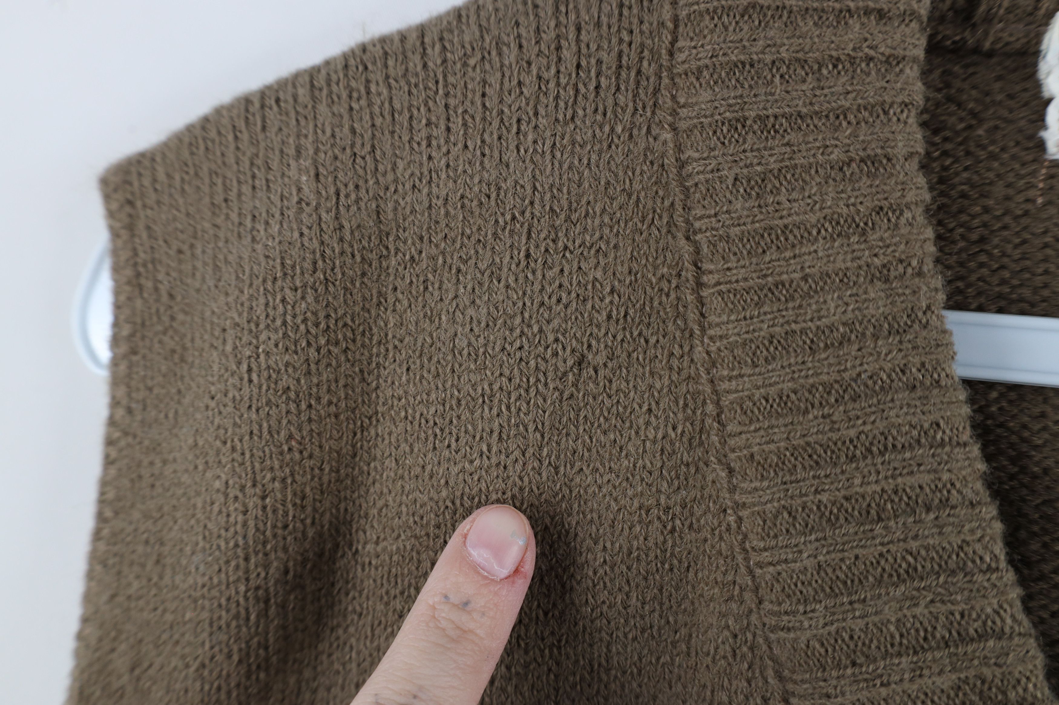 Vintage Vintage 60s 70s Streetwear V-Neck Sweater Vest Brown USA Size US M / EU 48-50 / 2 - 4 Thumbnail