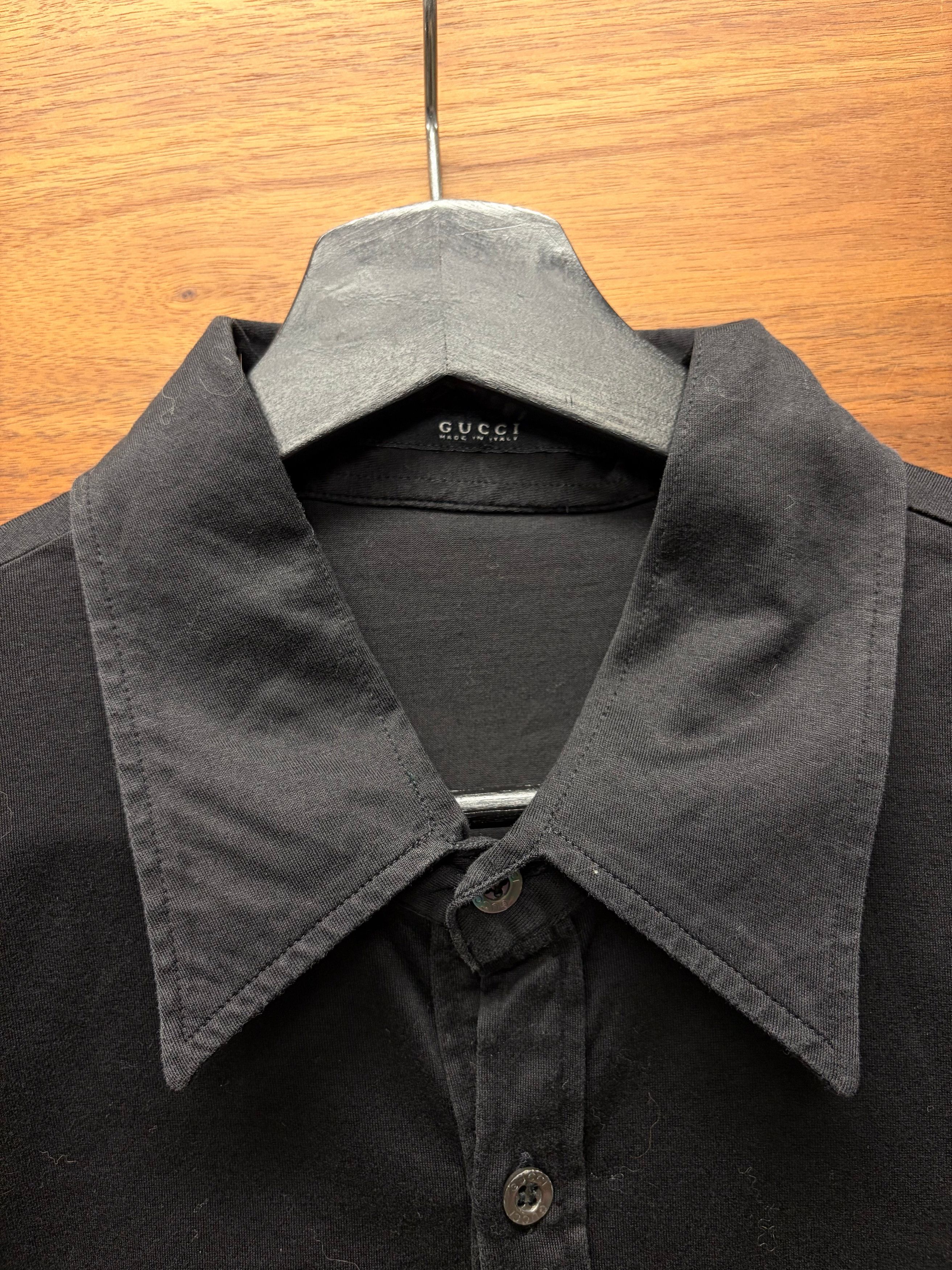 Gucci Vintage Gucci ‘Quarter Button’ Black Collared Short Sleeve Polo Size US M / EU 48-50 / 2 - 2 Thumbnail