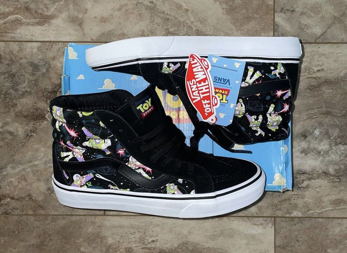 Vans sk8 2024 hi toy story