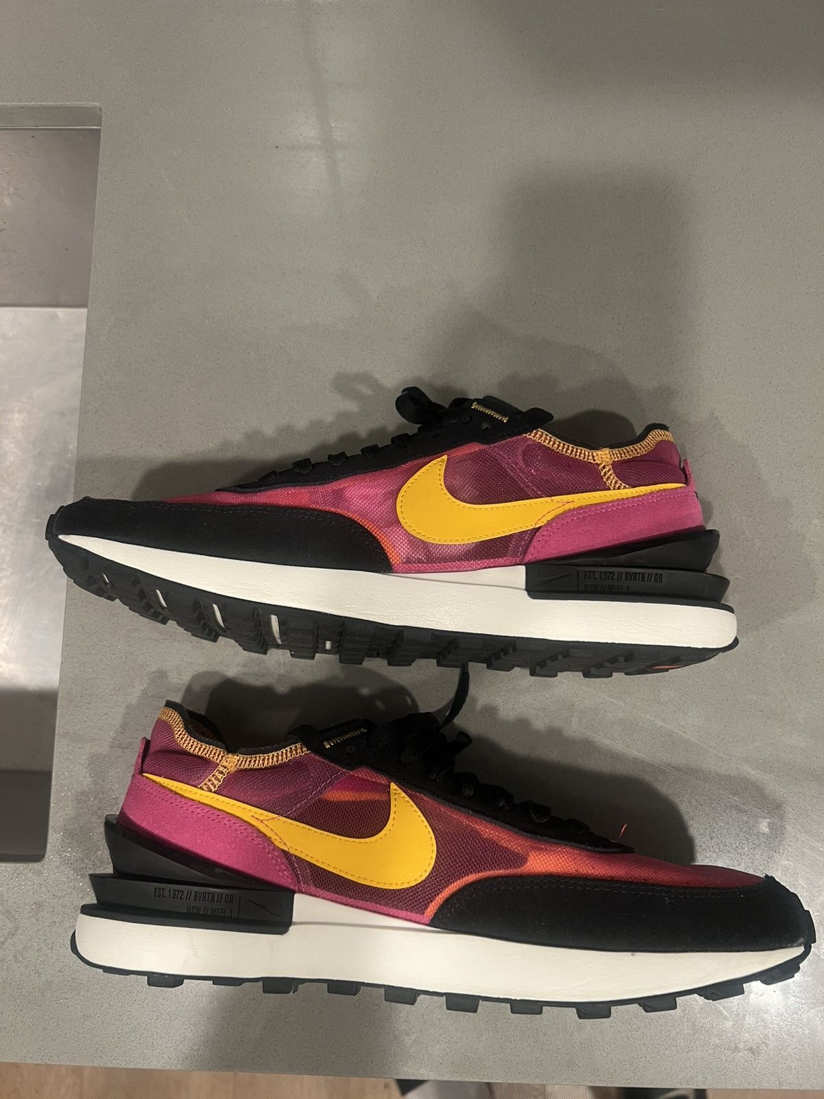 Nike Nike Men's Waffle One 'Active Fuchsia Size US 11 / EU 44 - 10 Thumbnail