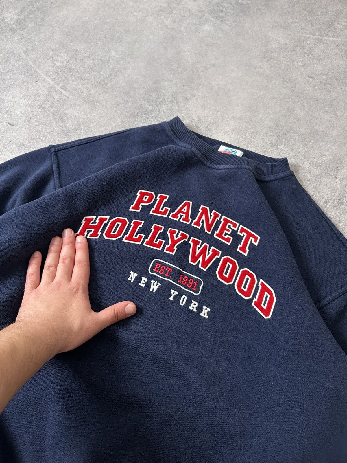 Planet Hollywood Vintage Planet Hollywood big logo sweatshirt mens Size US M / EU 48-50 / 2 - 3 Thumbnail