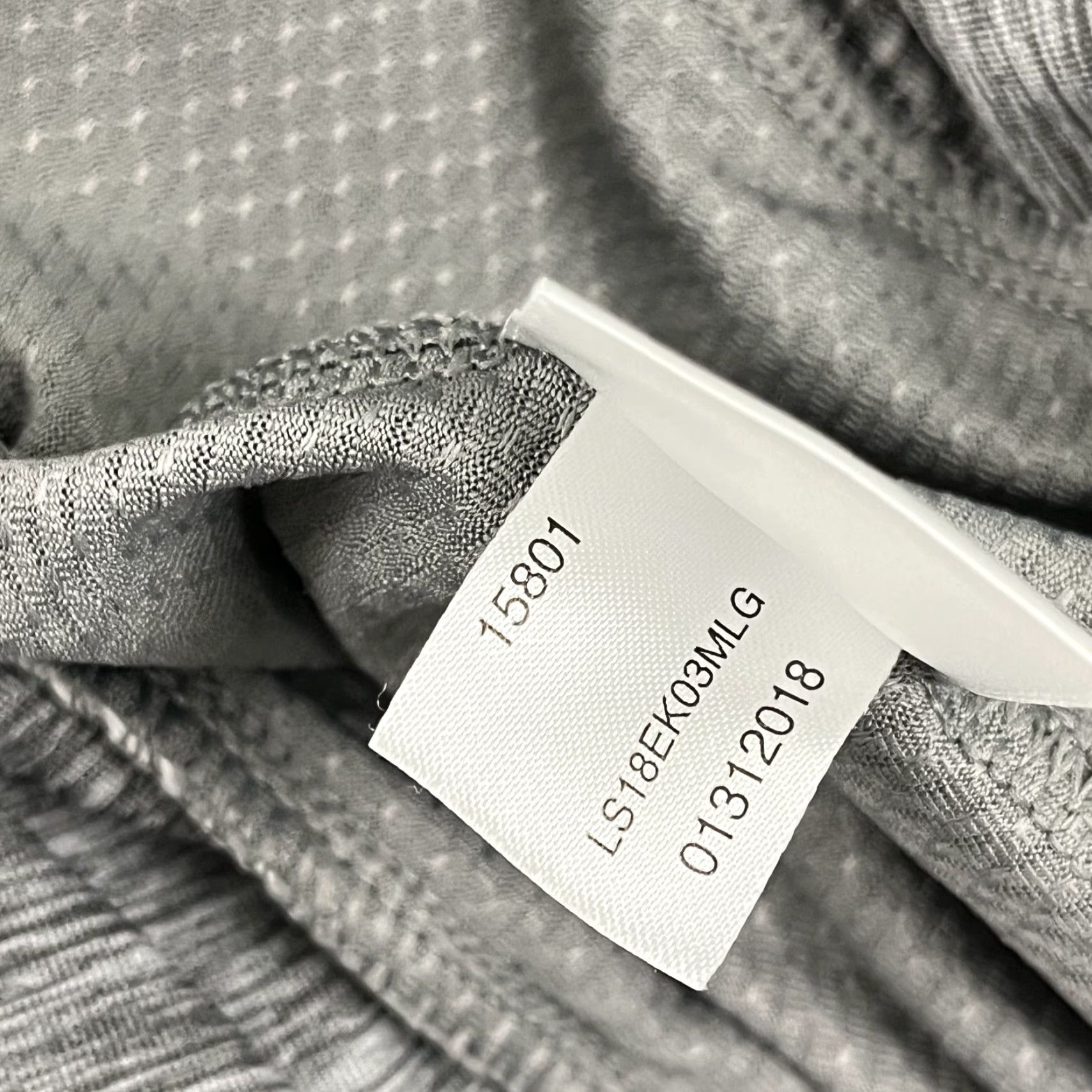 Peter Millar Peter Millar Polo Shirt Womens XS Gray White Golf Performance Sleeveless Tank Size XS / US 0-2 / IT 36-38 - 5 Thumbnail