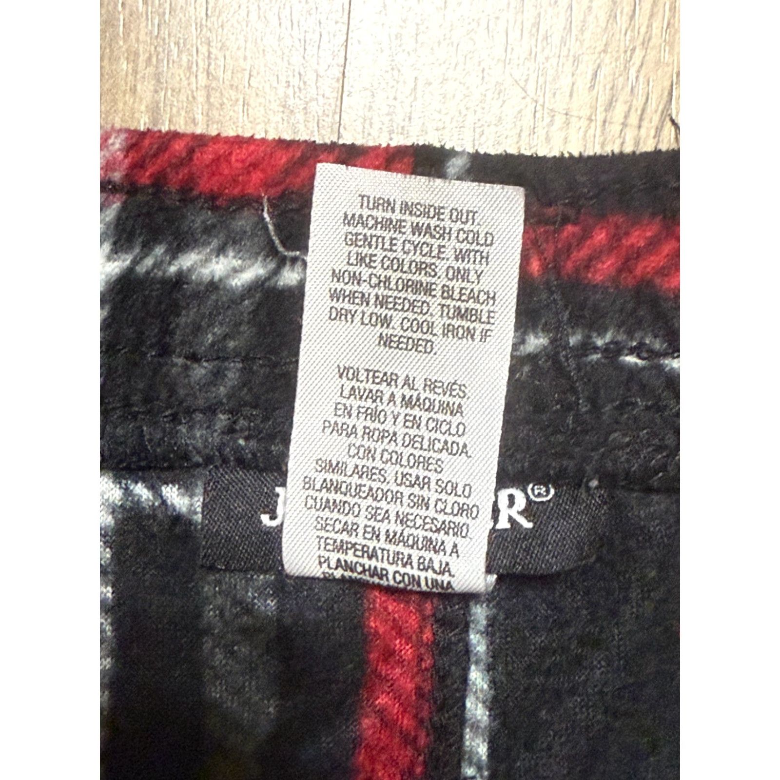Joe Boxer VINTAGE Joe Boxer Pants Men XL Black White Red Plaid Sleepwear Pants Tie Waist (This line intentionally not included as vintage; if not vintage, omit) Size US 36 / EU 52 - 4 Thumbnail