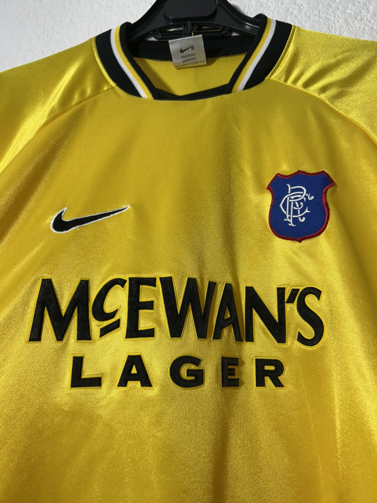 Nike 1997/1999 Glasglow Rangers F.C. Goalkeeper Rare Jersey Size US L / EU 52-54 / 3 - 4 Thumbnail