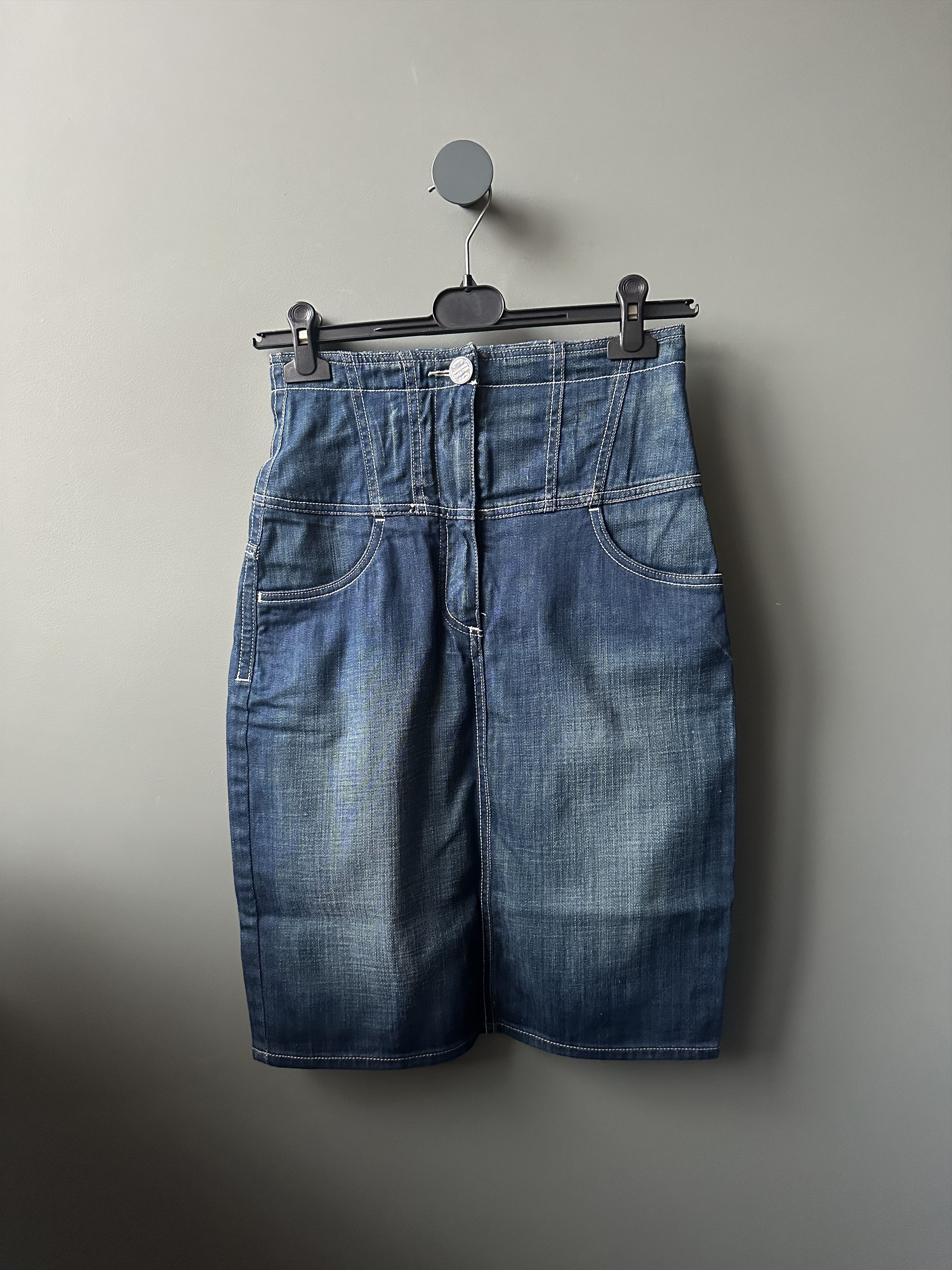Jean Paul Gaultier Jean Paul Gaultier Mid-length Denim Skirt Size 27" / US 4 / IT 40 - 1 Thumbnail