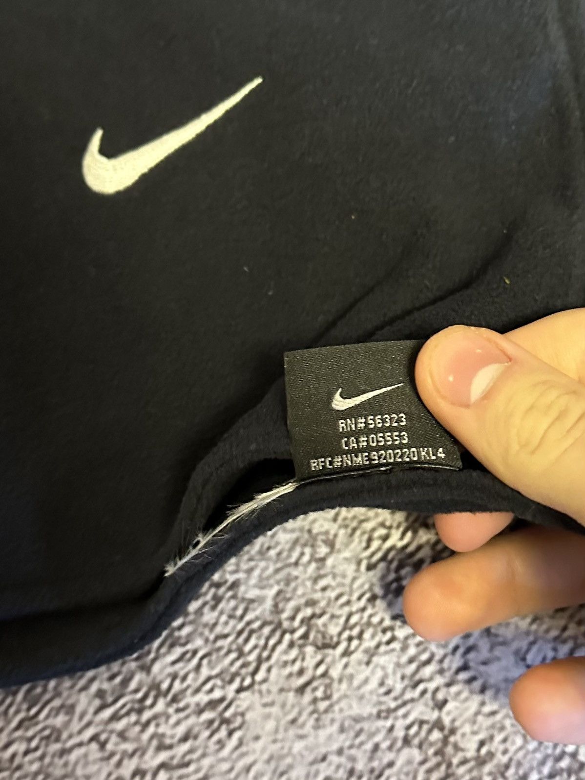 Nike Vintage Nike Fleece Scarf White Swoosh Logo Y2K 90s Drill Size ONE SIZE - 3 Thumbnail