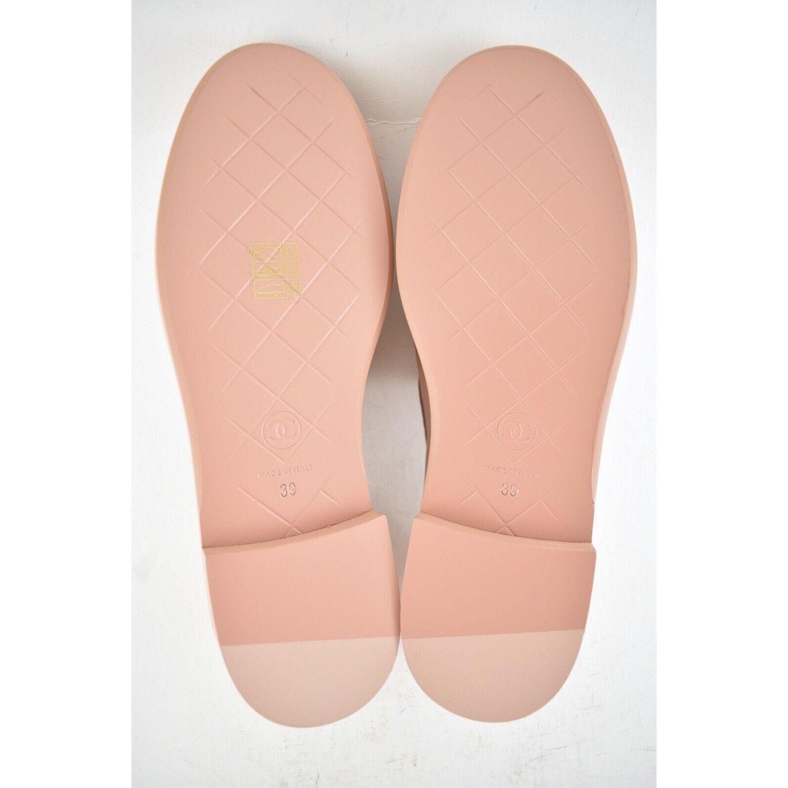 Chanel Chanel Quilted Flap Turnlock Mule Slip On Flat Loafer 39 Size US 9 / IT 39 - 12 Thumbnail