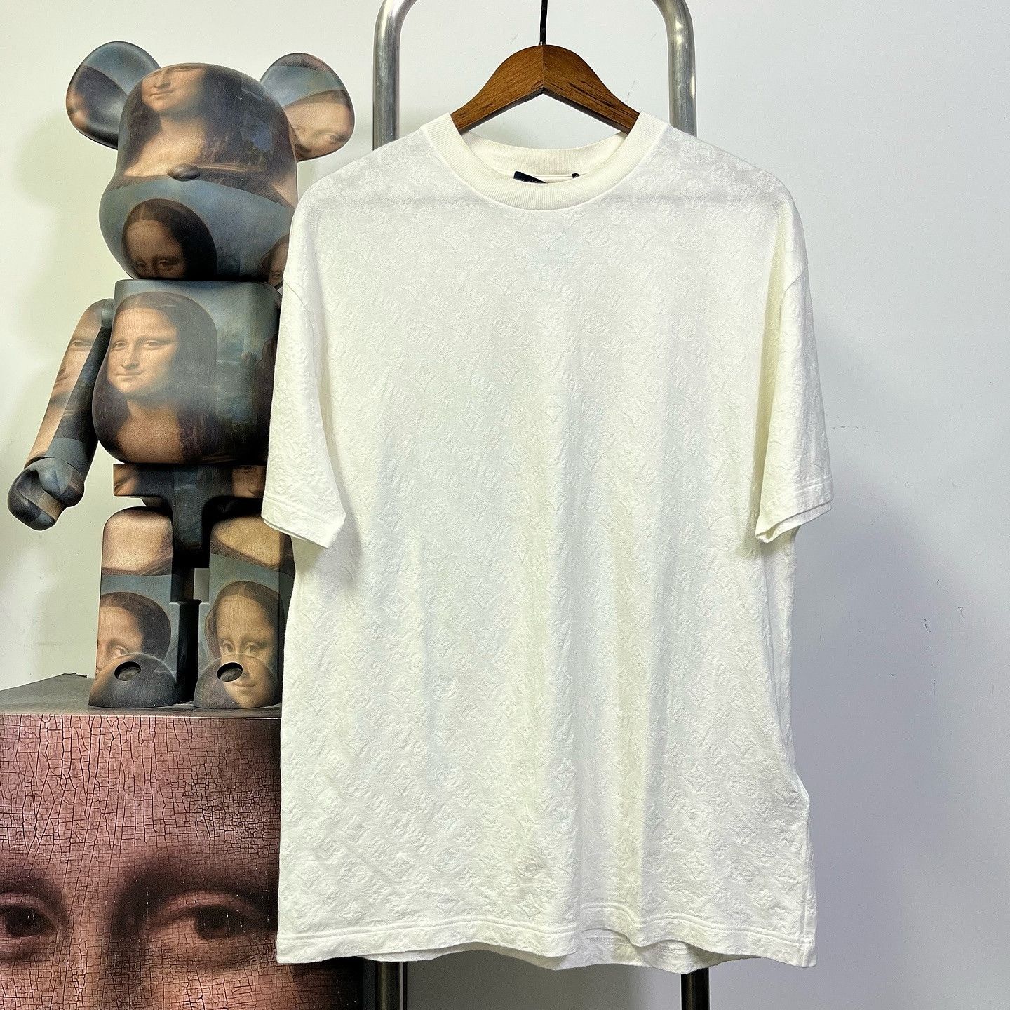 Louis Vuitton Louis Vuitton Monogram Short Sleeve T-Shirt Size M Size M / US 6-8 / IT 42-44 - 1 Thumbnail