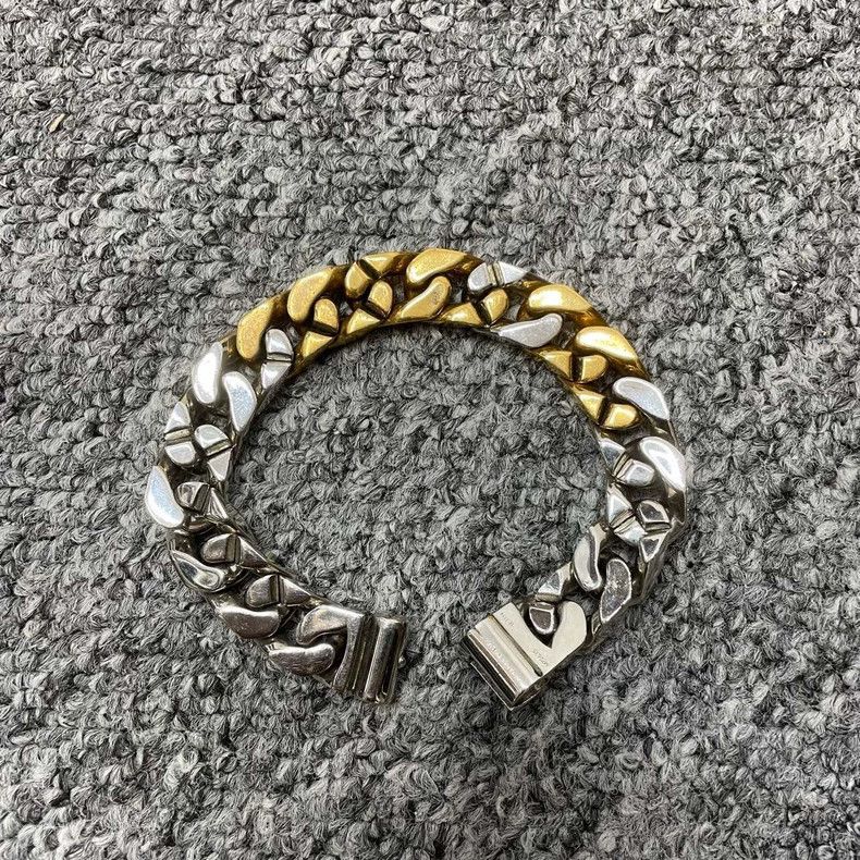 Louis Vuitton Louis Vuitton Soapy Thick Chain Pattern Cuba Bracelet Size ONE SIZE - 2 Thumbnail