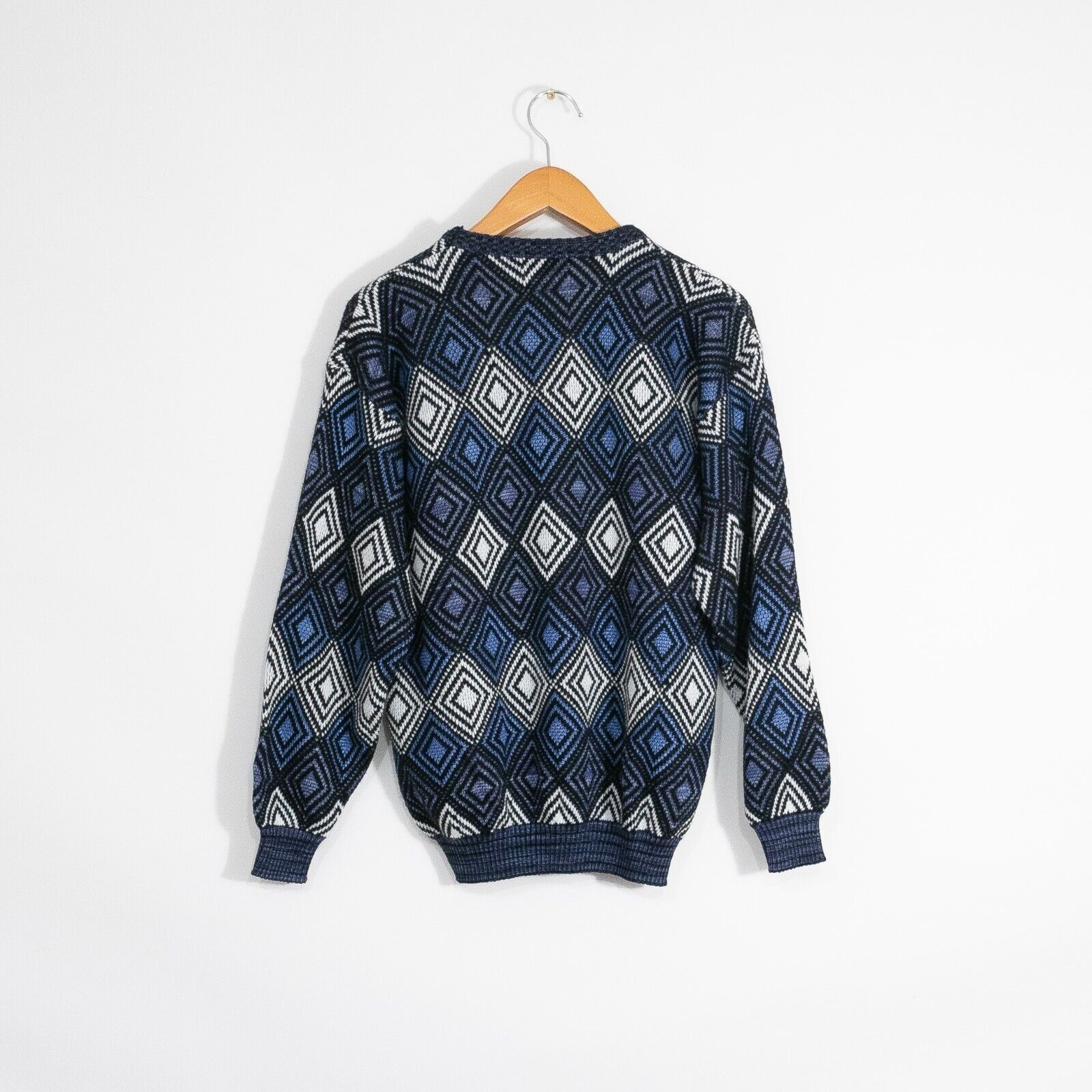 Vintage Vintage Protege Tag Acrylic Sweater Medium - Argyle Diamond Size US M / EU 48-50 / 2 - 4 Thumbnail