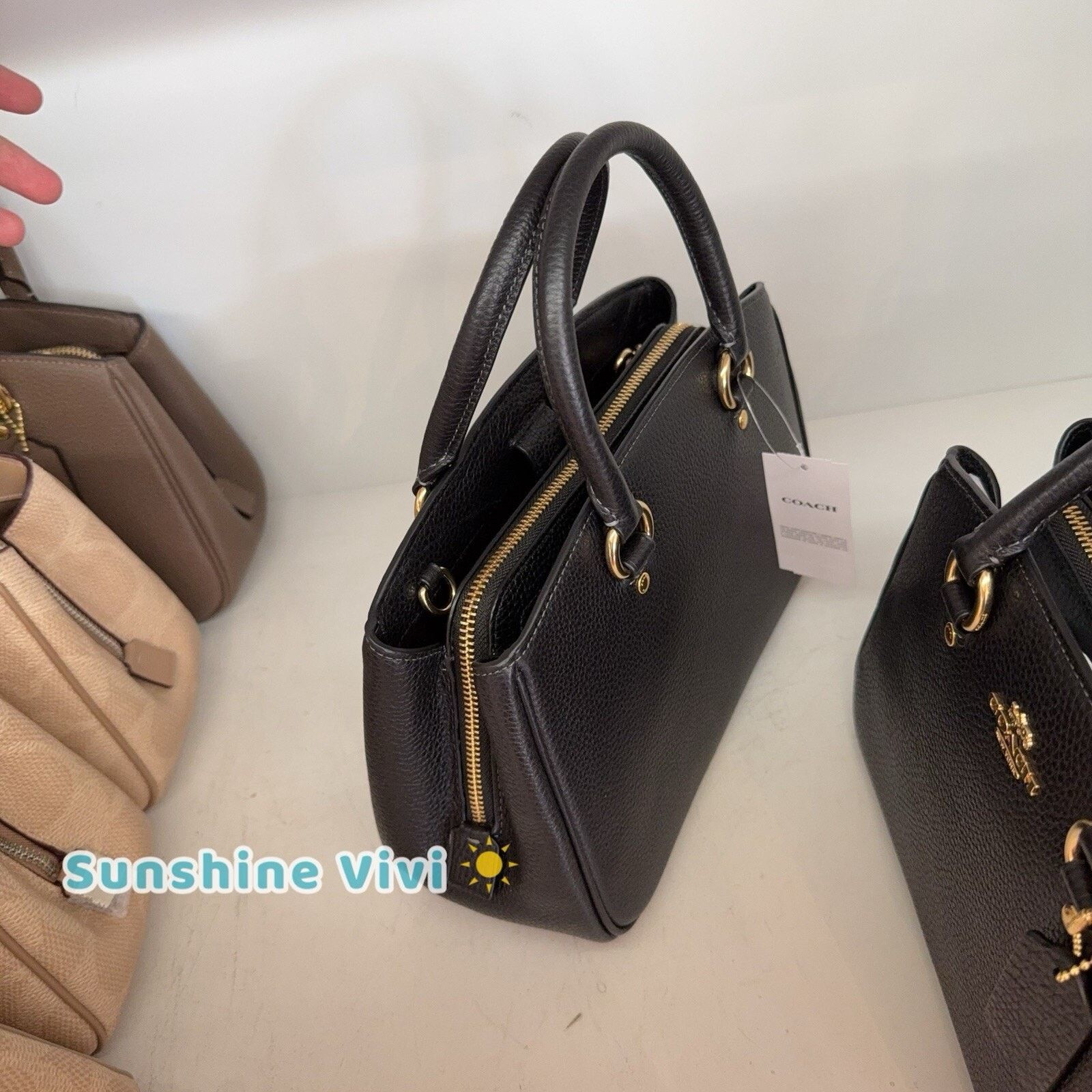 Coach NWT Coach Savannah Leather Carryall Satchel CAL54 Gold/Black Size ONE SIZE - 3 Thumbnail