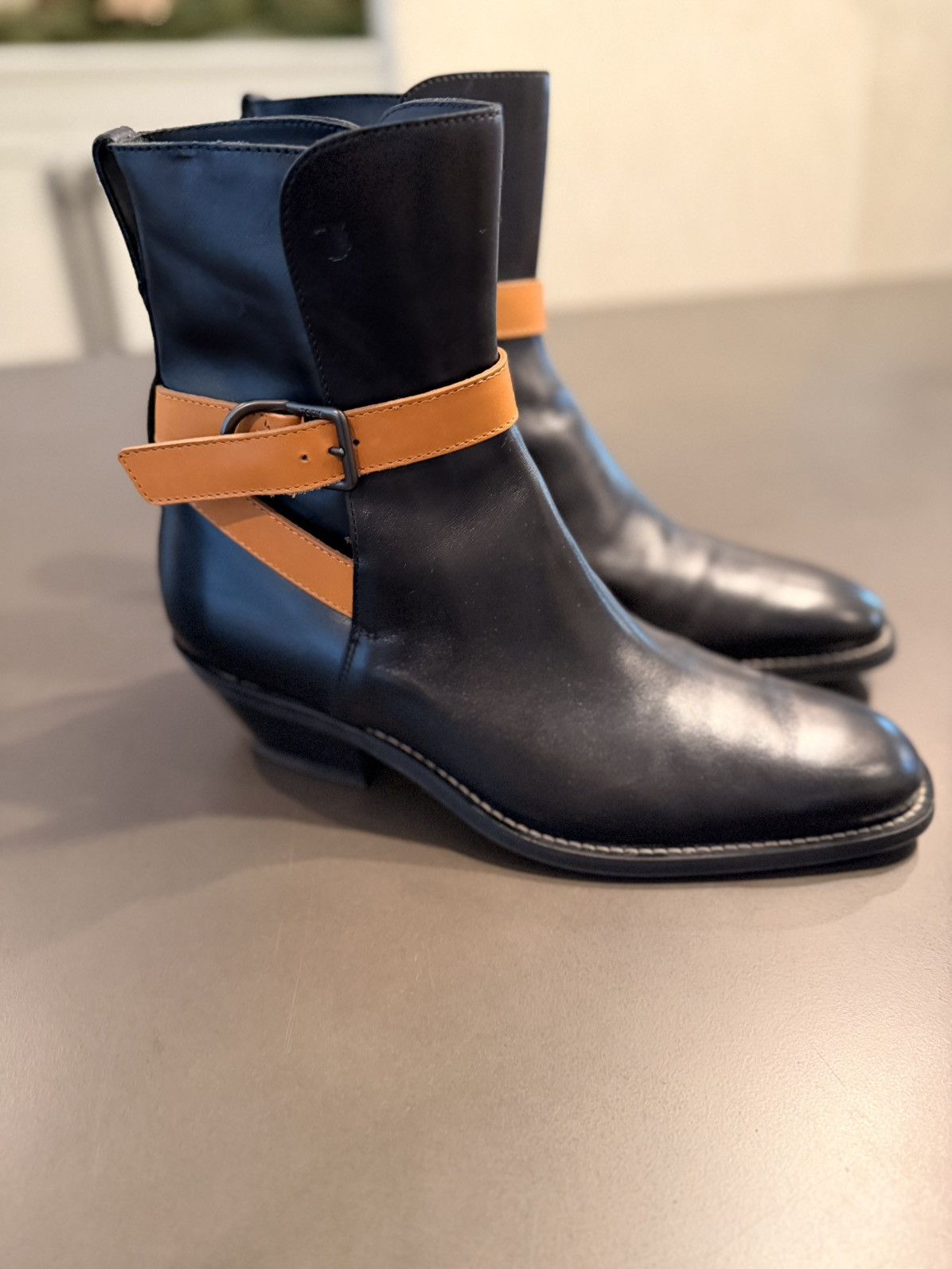 Tod's Tod’s Chelsea Size US 9 / EU 42 - 1 Thumbnail