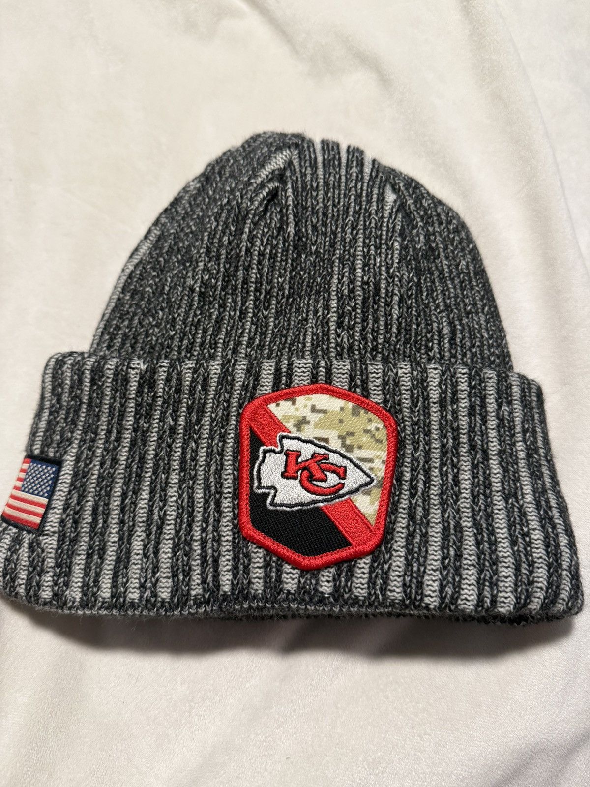 New Era Kansas City Chiefs New Era Beanie Size ONE SIZE - 1 Thumbnail