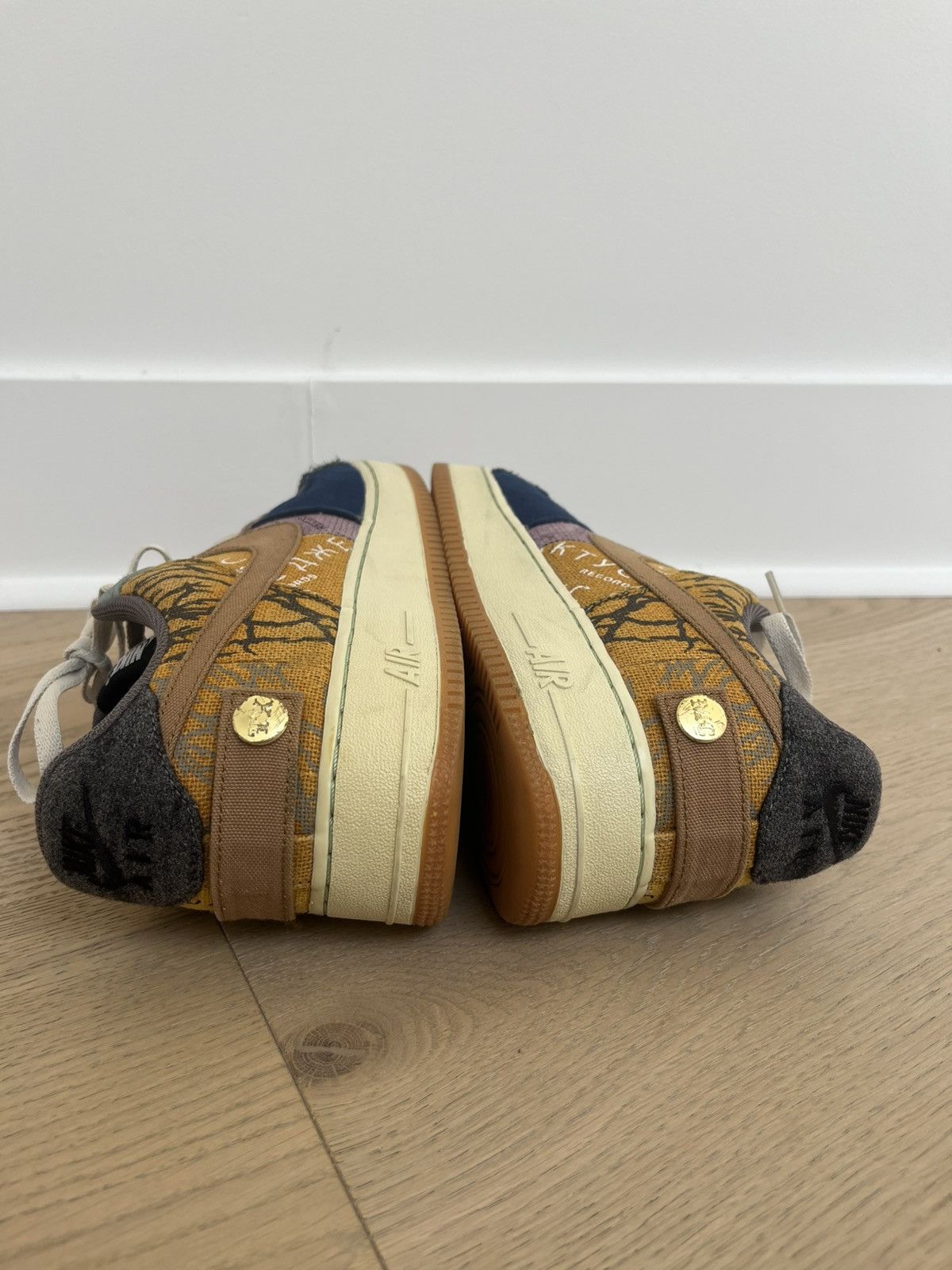 Nike Nike AF1 Travis Scott Size US 12 / EU 45 - 5 Thumbnail