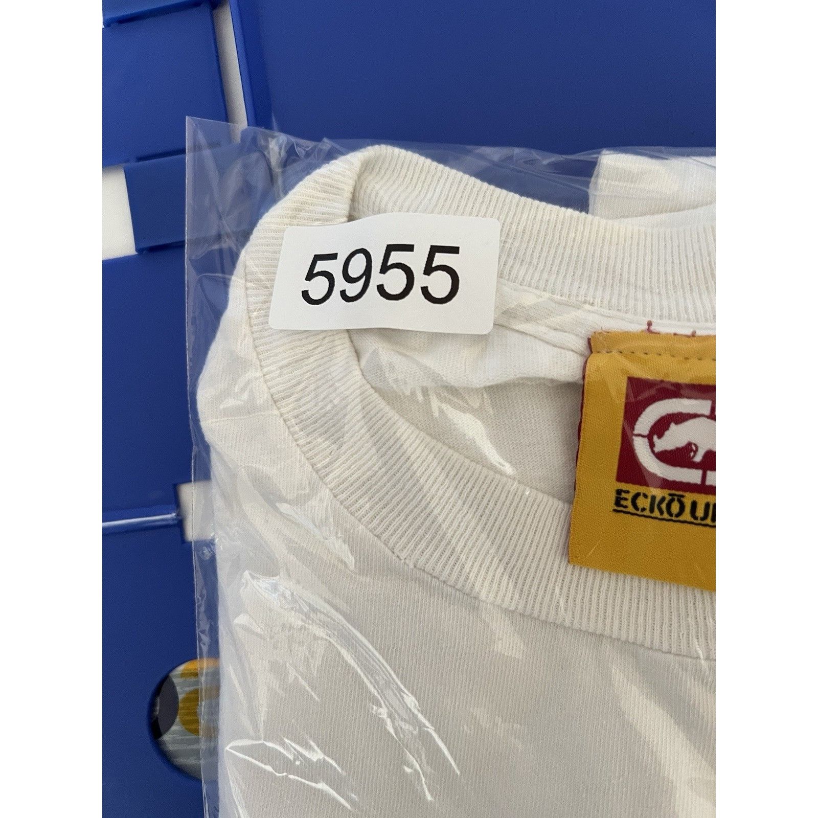 Other Vintage Ecko Unltd T-Shirt Size Large Made In USA OG Rhino L Size US L / EU 52-54 / 3 - 7 Thumbnail