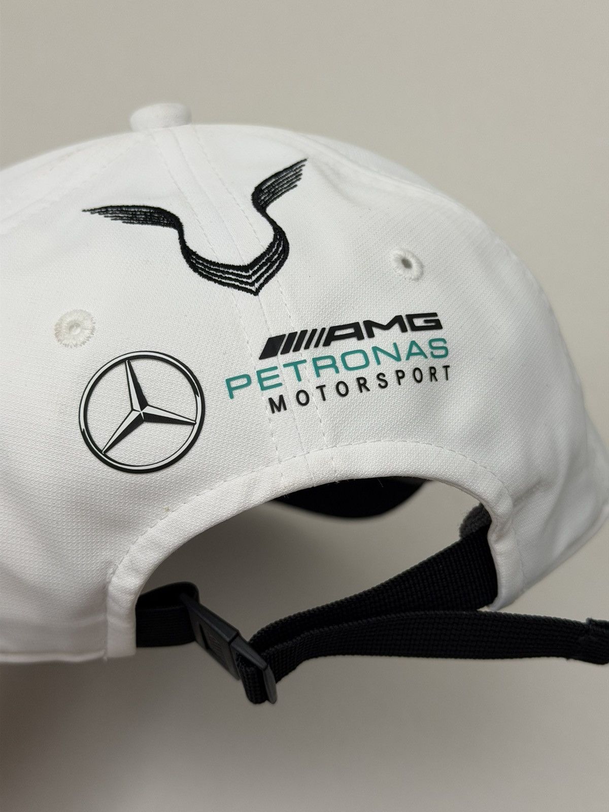 AWGE × Mercedes-Benz Mercedes-AMG Motorsport Lewis Hamilton 44 Gran Turismo Size ONE SIZE - 5 Thumbnail