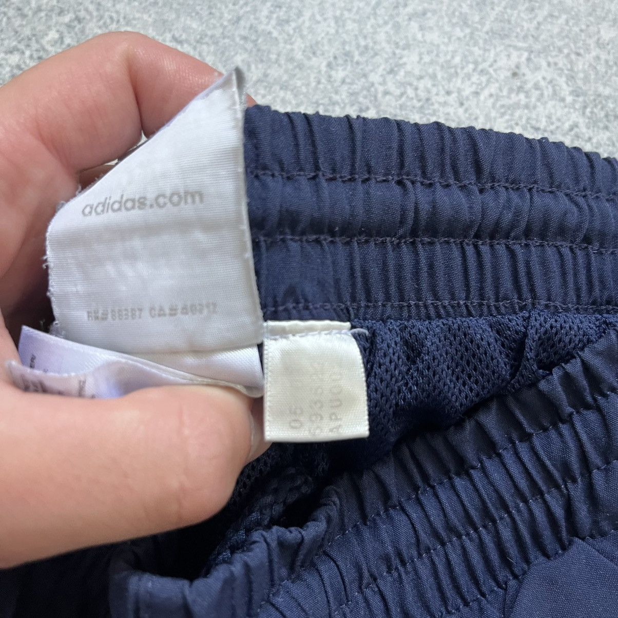 Adidas Adidas Vintage Track Pants Real Madrid Stripes Drill Size US 30 / EU 46 - 10 Thumbnail